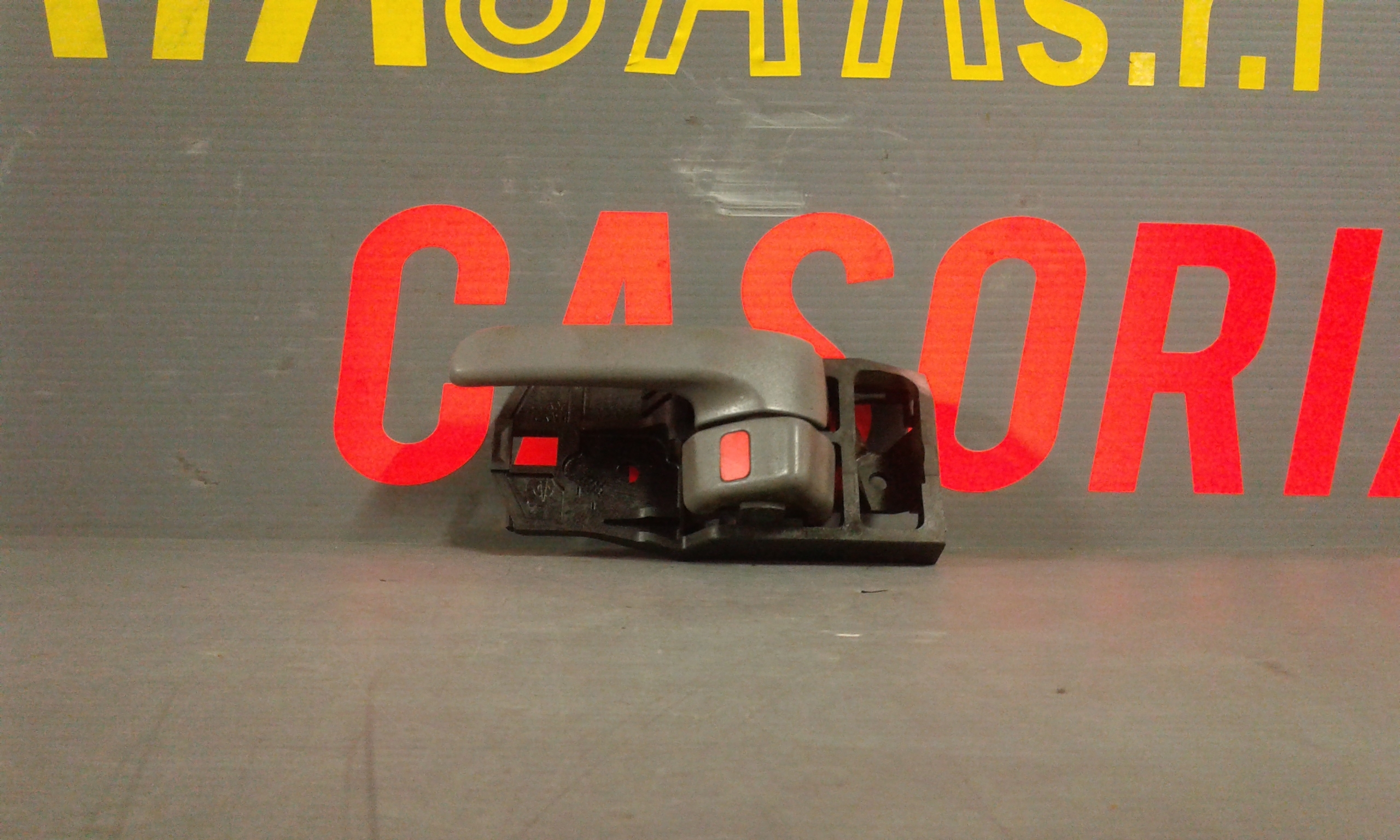 Maniglia interna Posteriore Sinistra TOYOTA Rav4 2 Serie