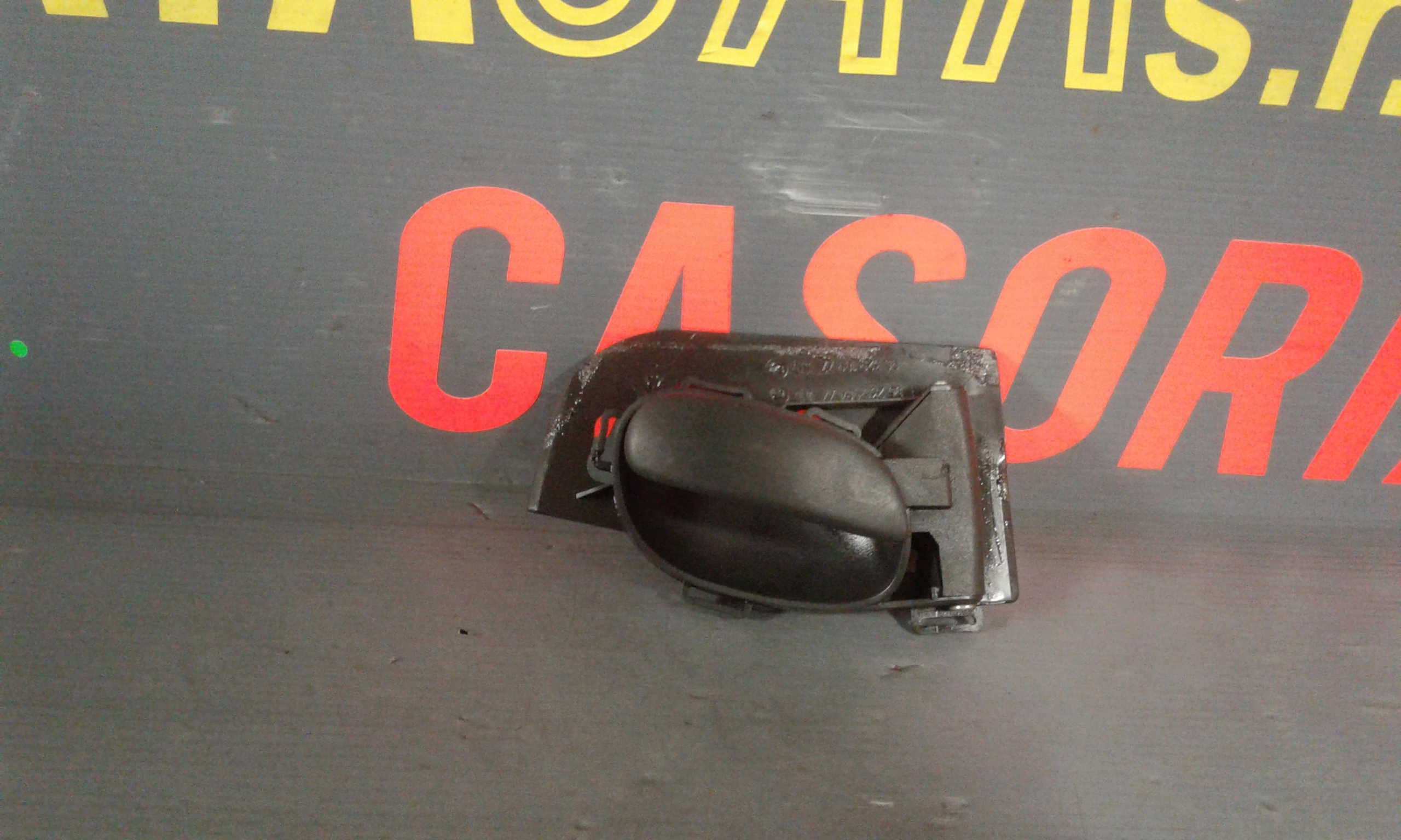 Maniglia interna Posteriore Sinistra PEUGEOT 206 1 Serie