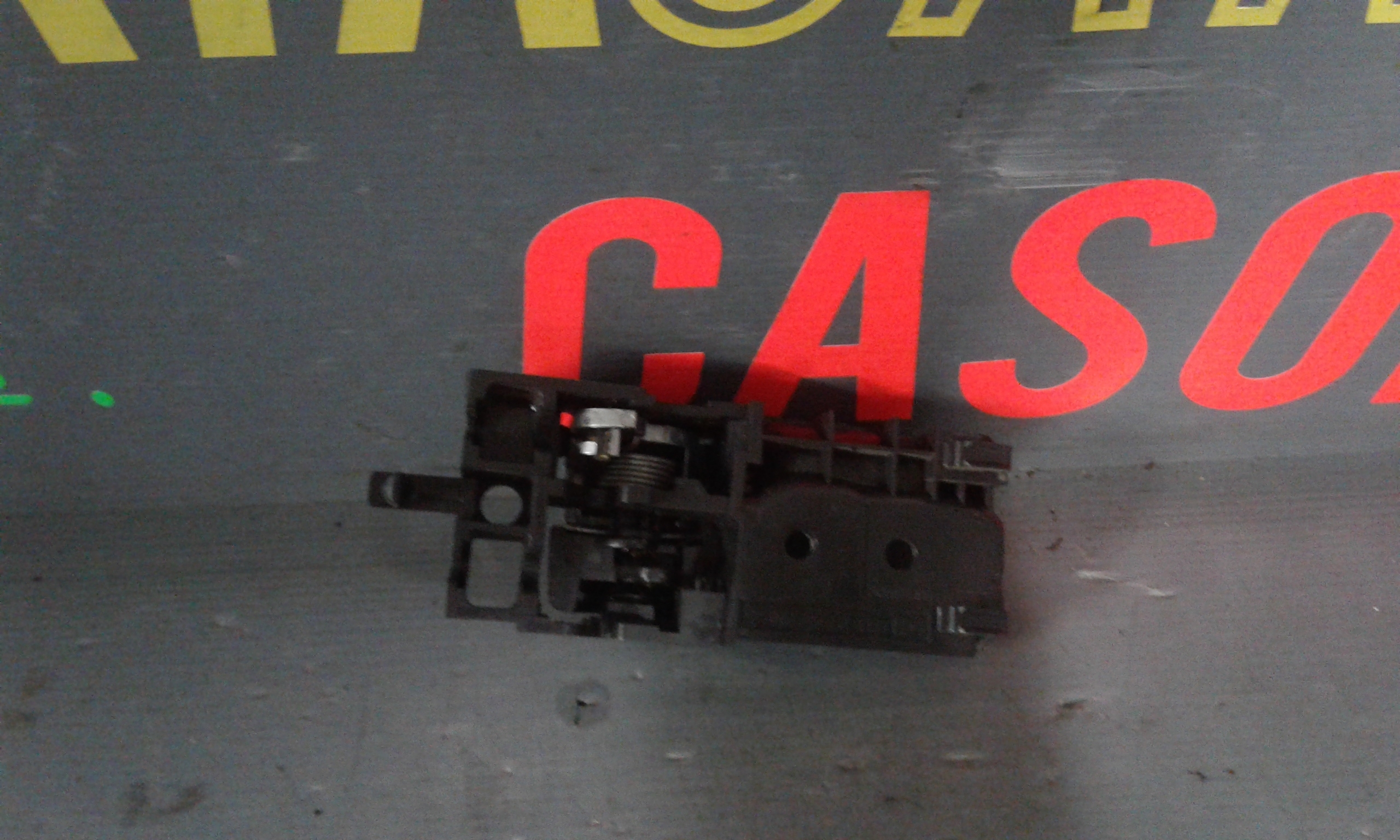 Maniglia interna Posteriore Sinistra TOYOTA Avensis S. Wagon 1 Serie