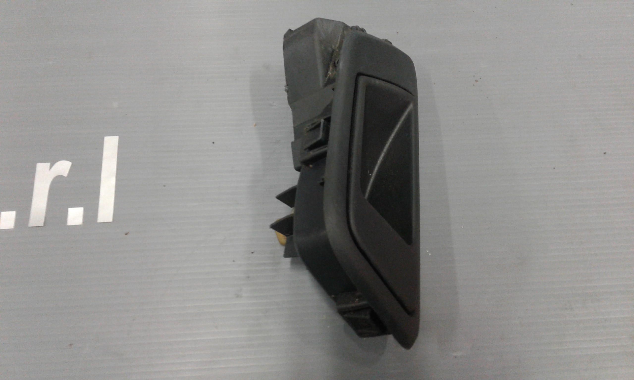 Maniglia interna Posteriore Sinistra FORD Fiesta 6 Serie