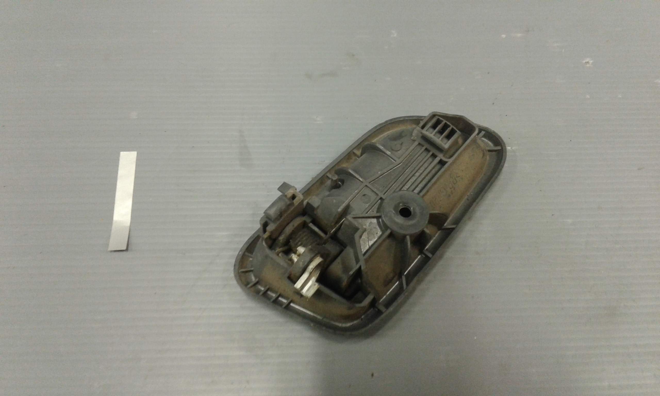 Maniglia interna Posteriore Sinistra SUZUKI Ignis 1 Serie