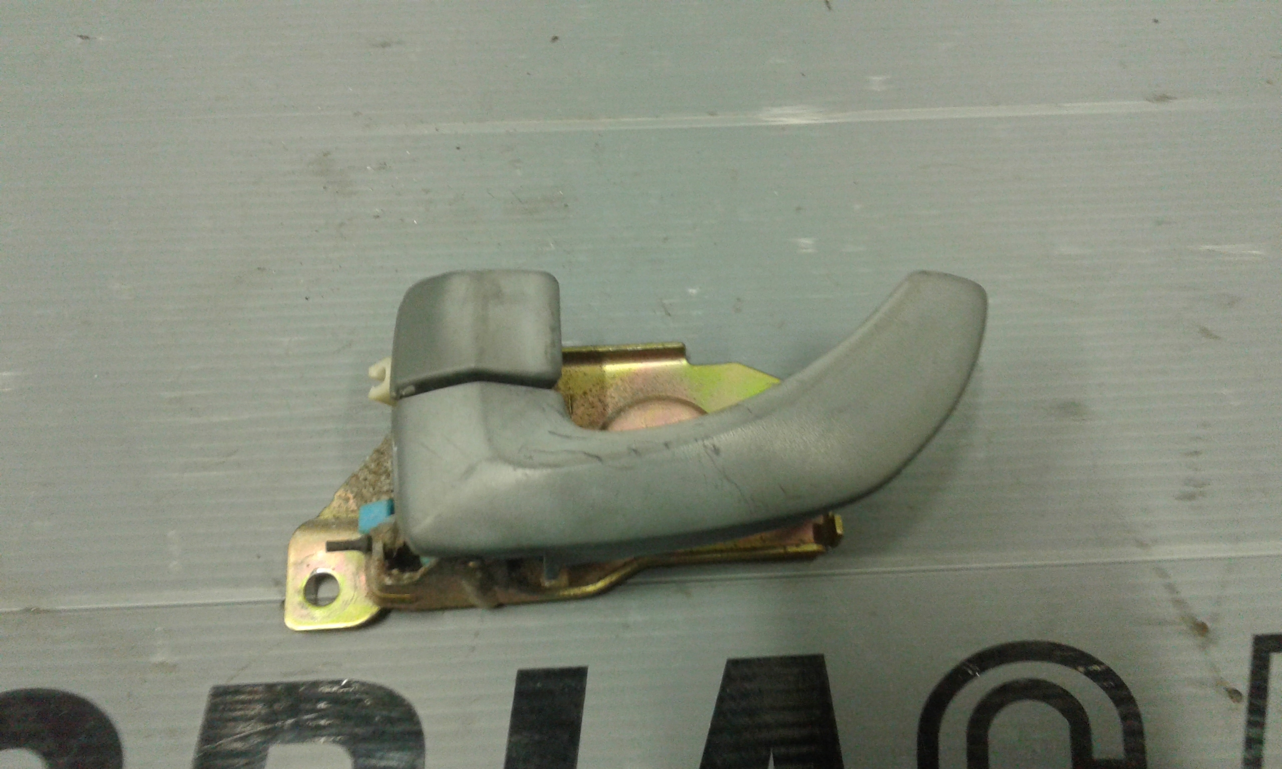 Maniglia interna Posteriore Sinistra KIA Sorento 1 Serie