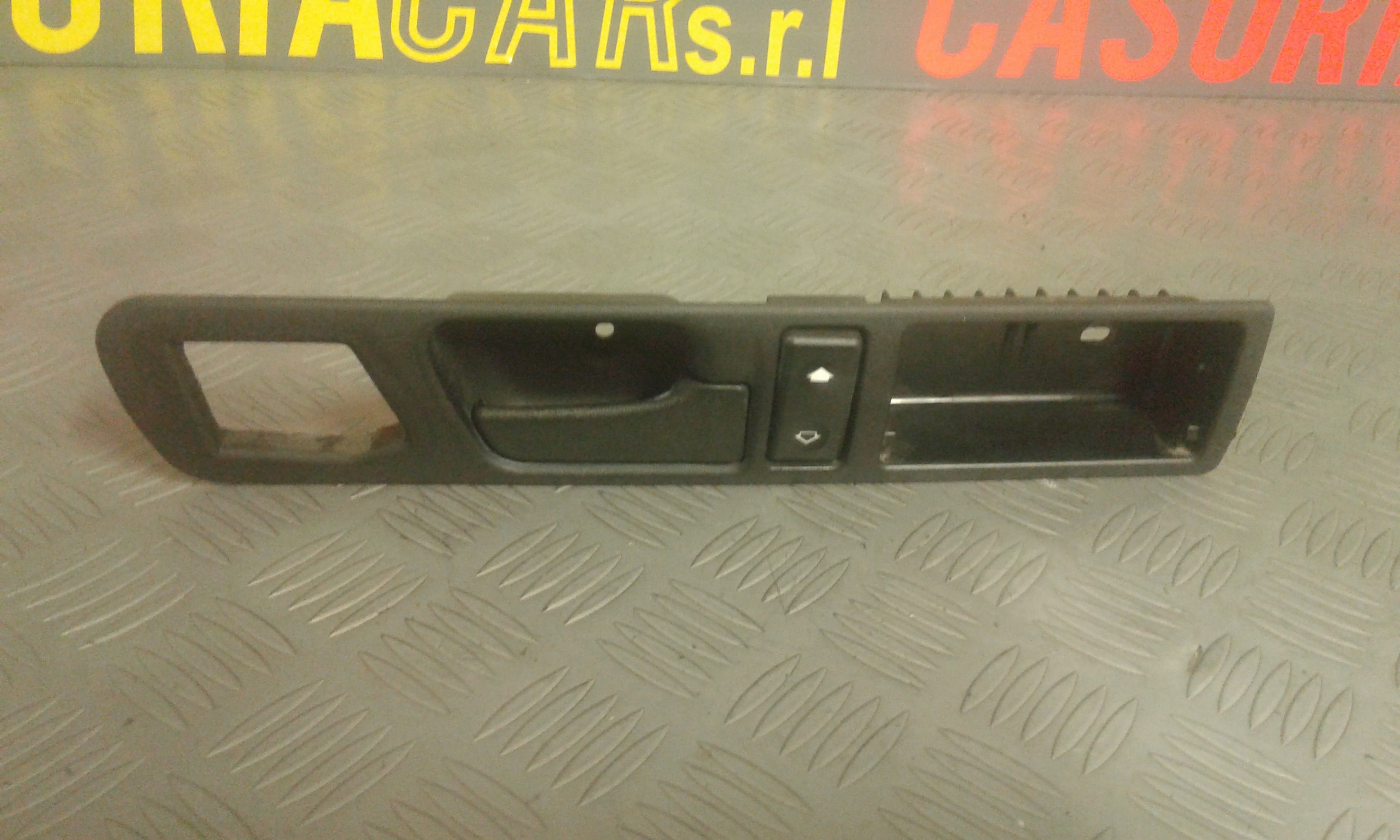 Pulsantiera Posteriore Destra BMW Serie 3 E36 Berlina