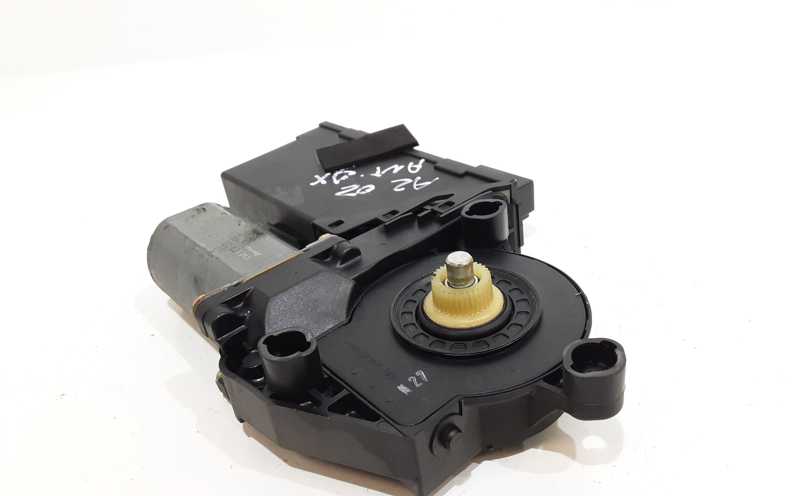 Motorino Alzavetro anteriore destra AUDI A2 Serie (8Z)