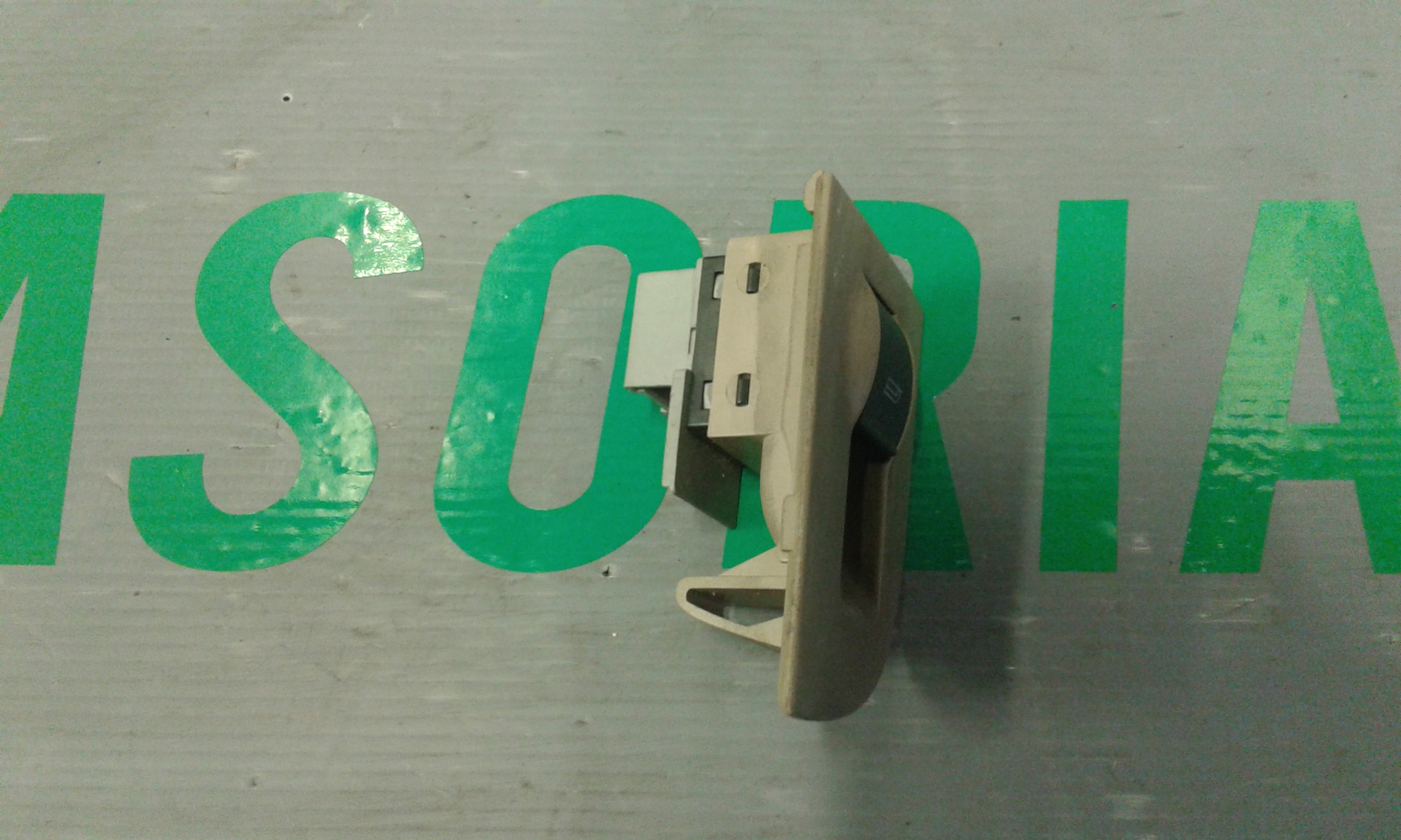 Pulsantiera Posteriore Destra AUDI A6 Avant 2 Serie