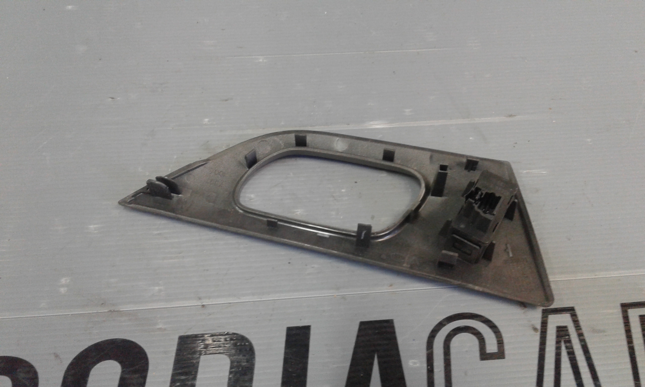 Pulsantiera Posteriore Destra PEUGEOT 407 S. Wagon