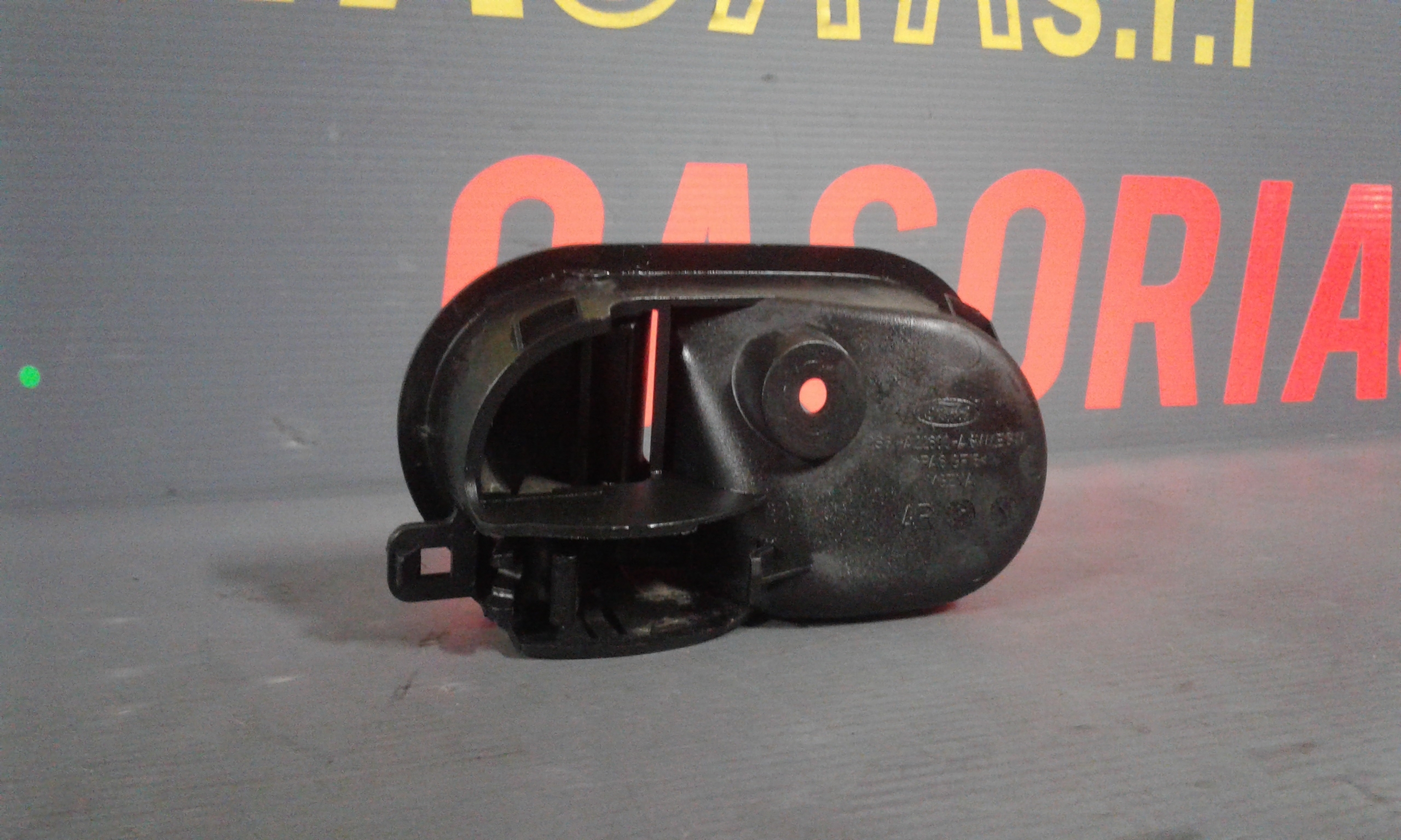 Maniglia interna Anteriore Destra FORD Fiesta 5 Serie