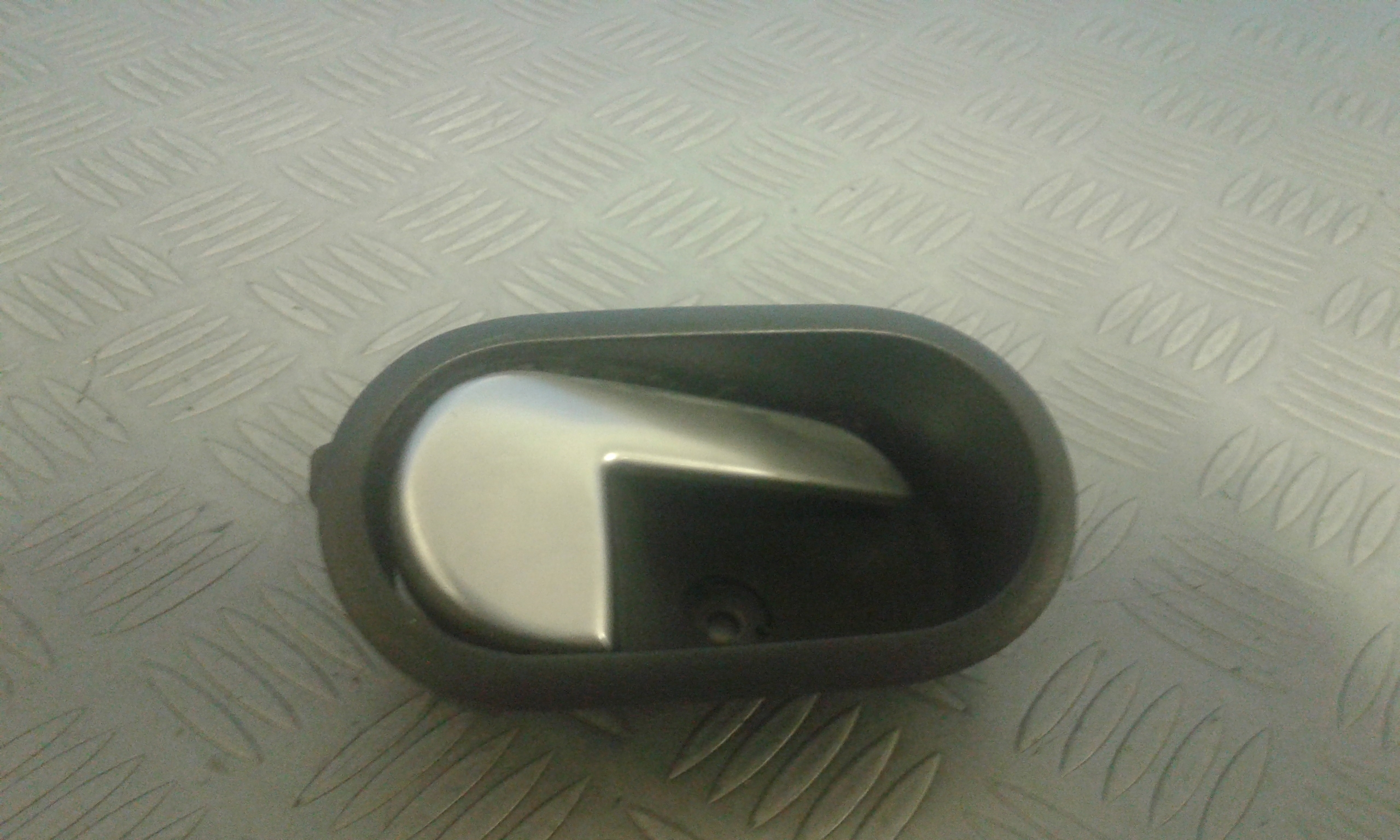 Maniglia interna Anteriore Destra FORD Fiesta 5 Serie