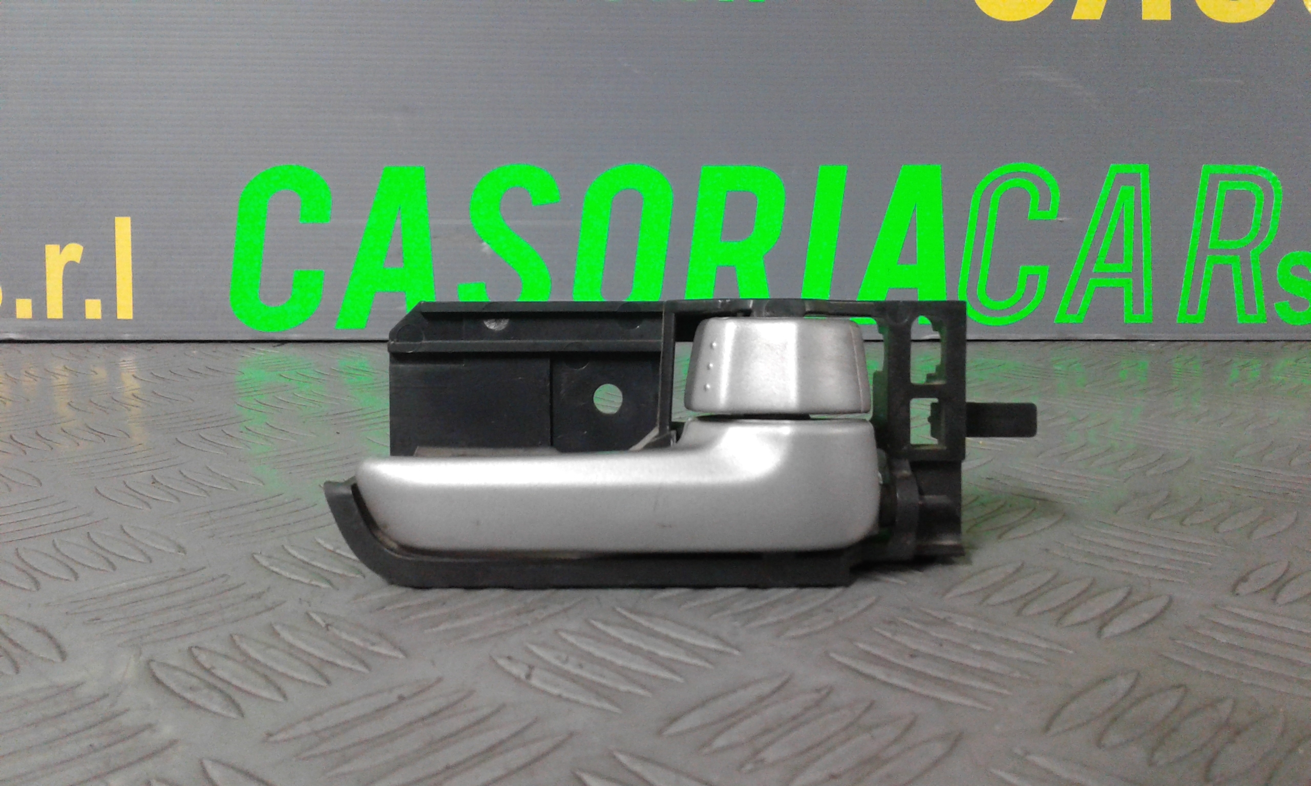 Maniglia interna Anteriore Destra SUZUKI Swift 4 Serie