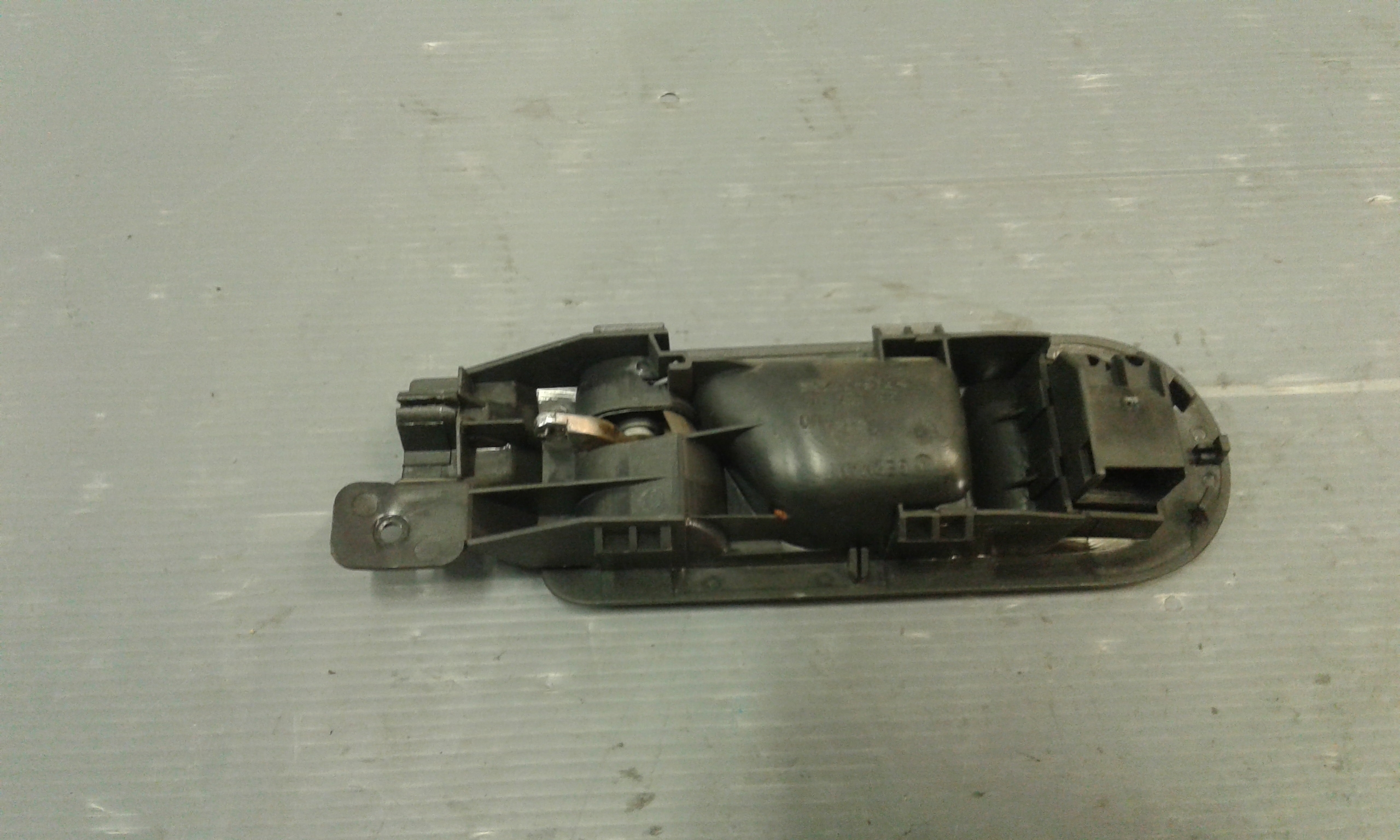 Maniglia interna Anteriore Destra VOLKSWAGEN Golf 4 Berlina