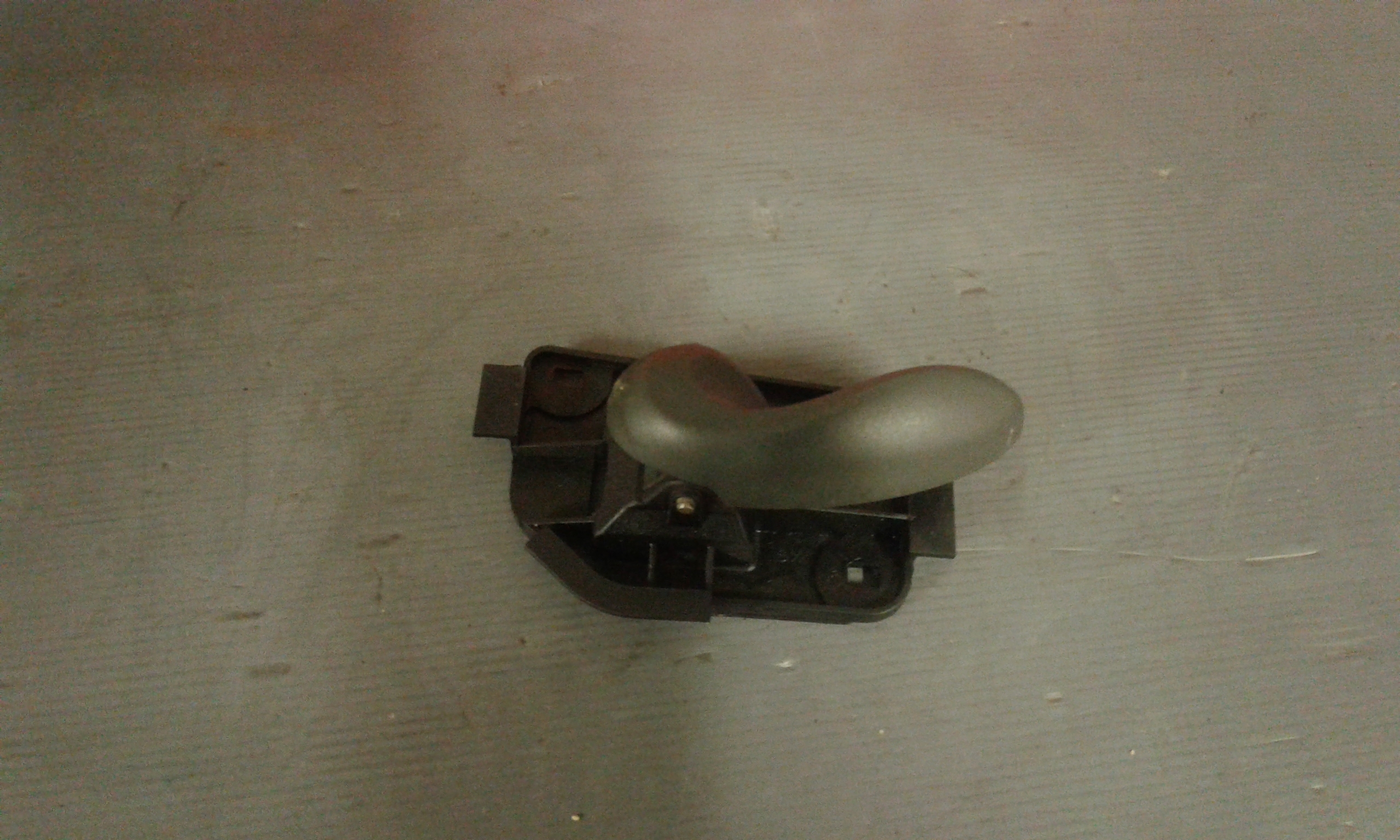 Maniglia interna anteriore Sinistra FIAT Punto Berlina 5P 3 Serie