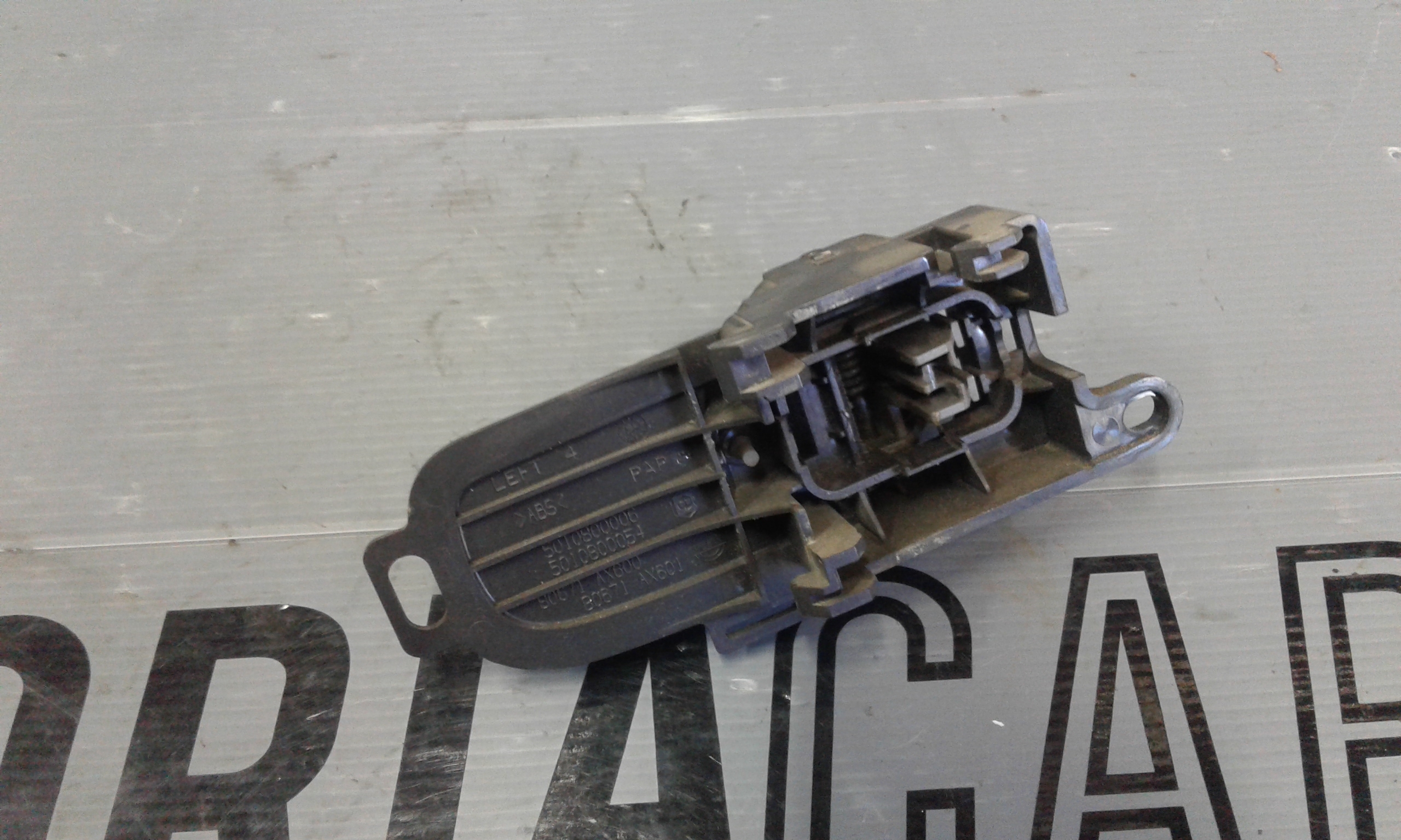 Maniglia interna anteriore Sinistra NISSAN Micra 5 Serie