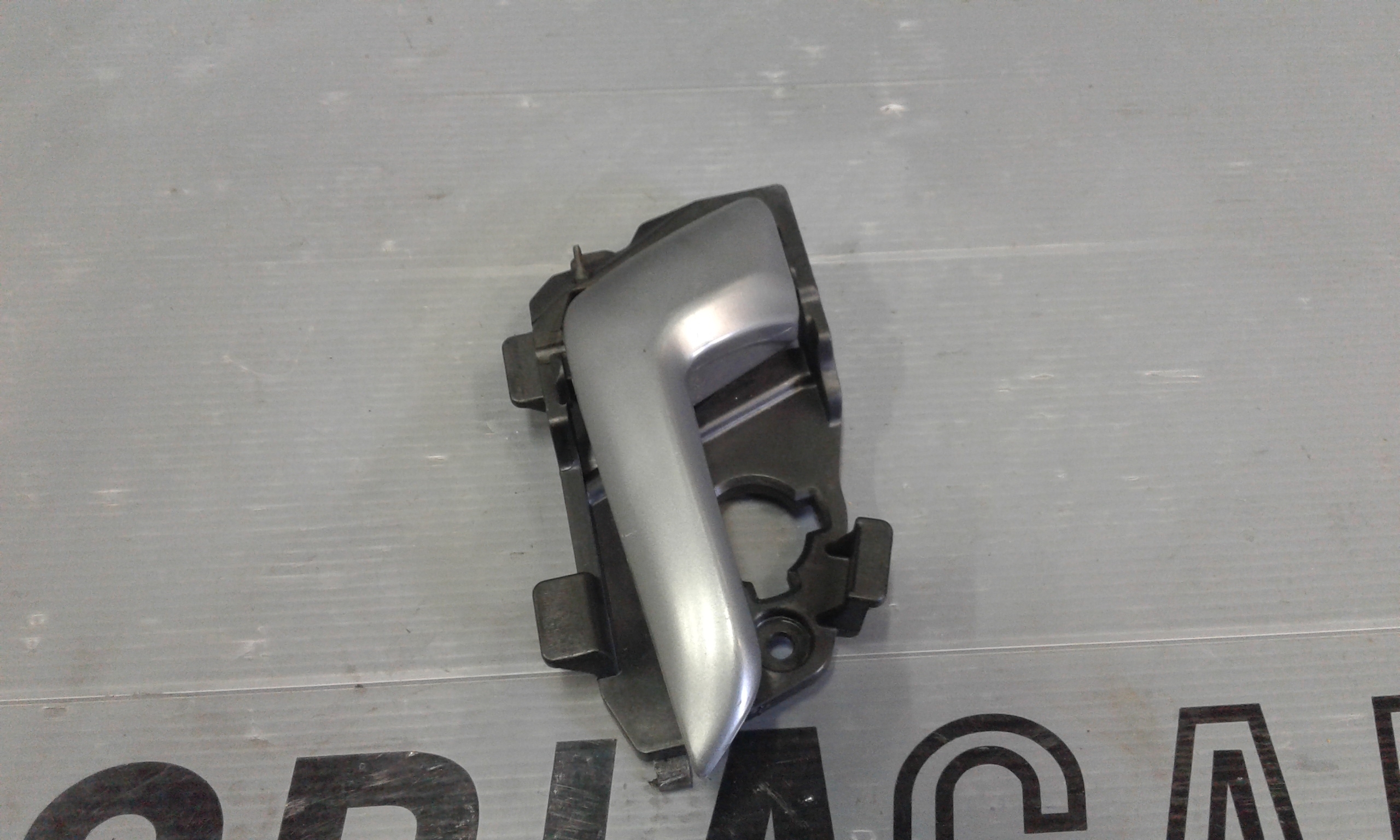 Maniglia interna anteriore Sinistra KIA Rio 4 Serie