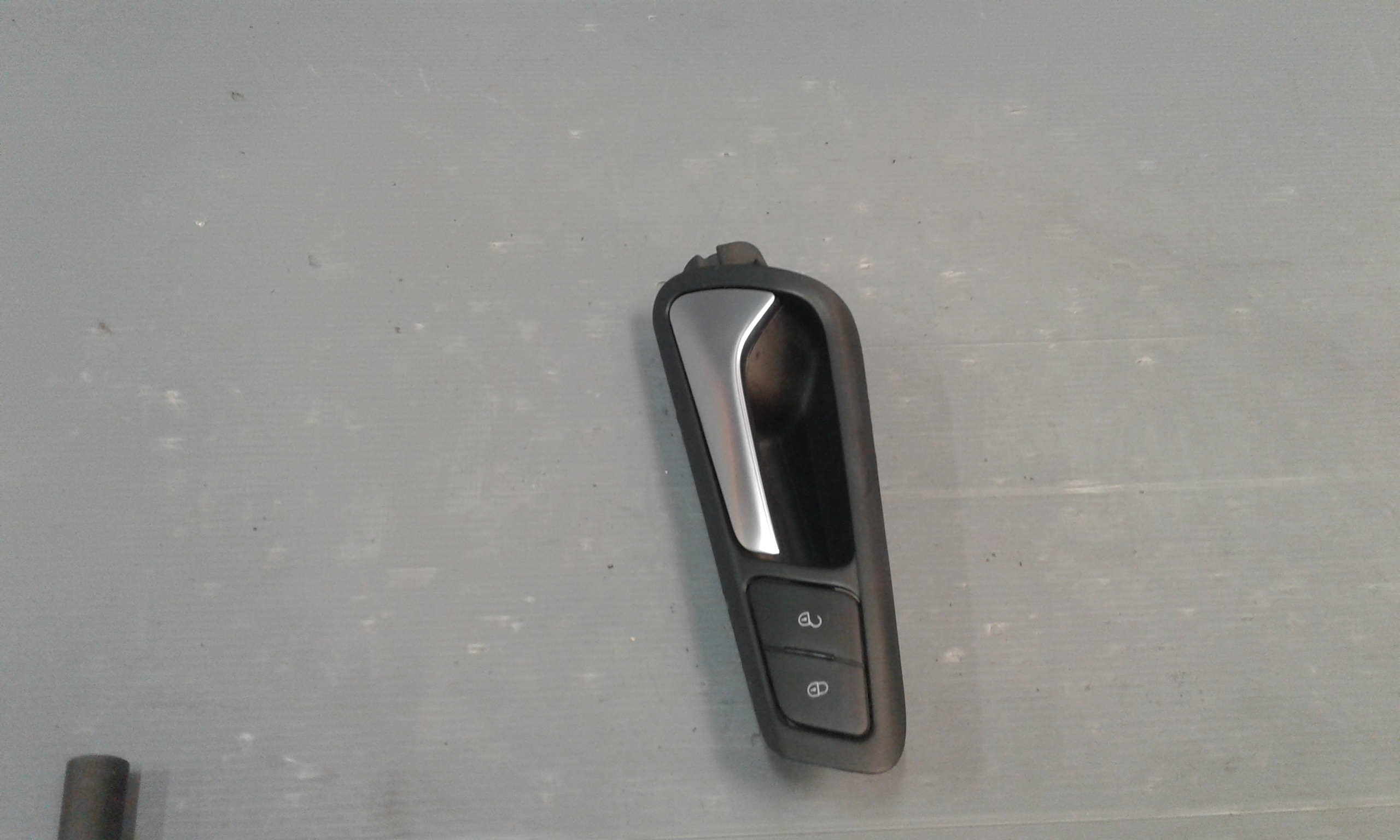 Maniglia interna anteriore Sinistra VOLKSWAGEN Passat Variant 4 Serie