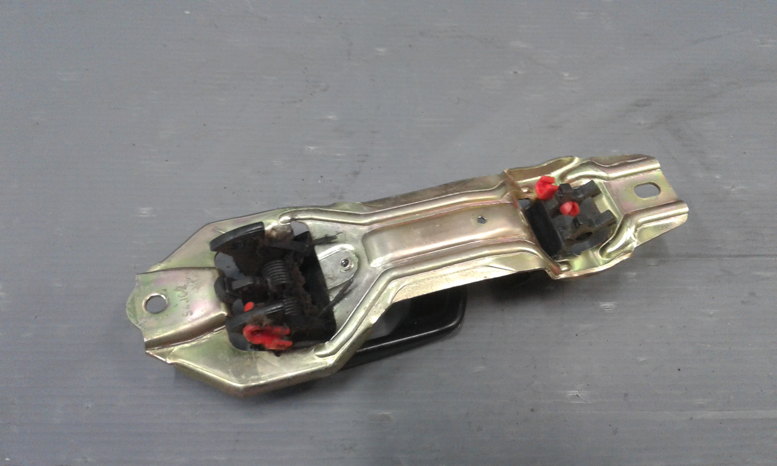 Maniglia interna anteriore Sinistra TATA Indica 1  Serie