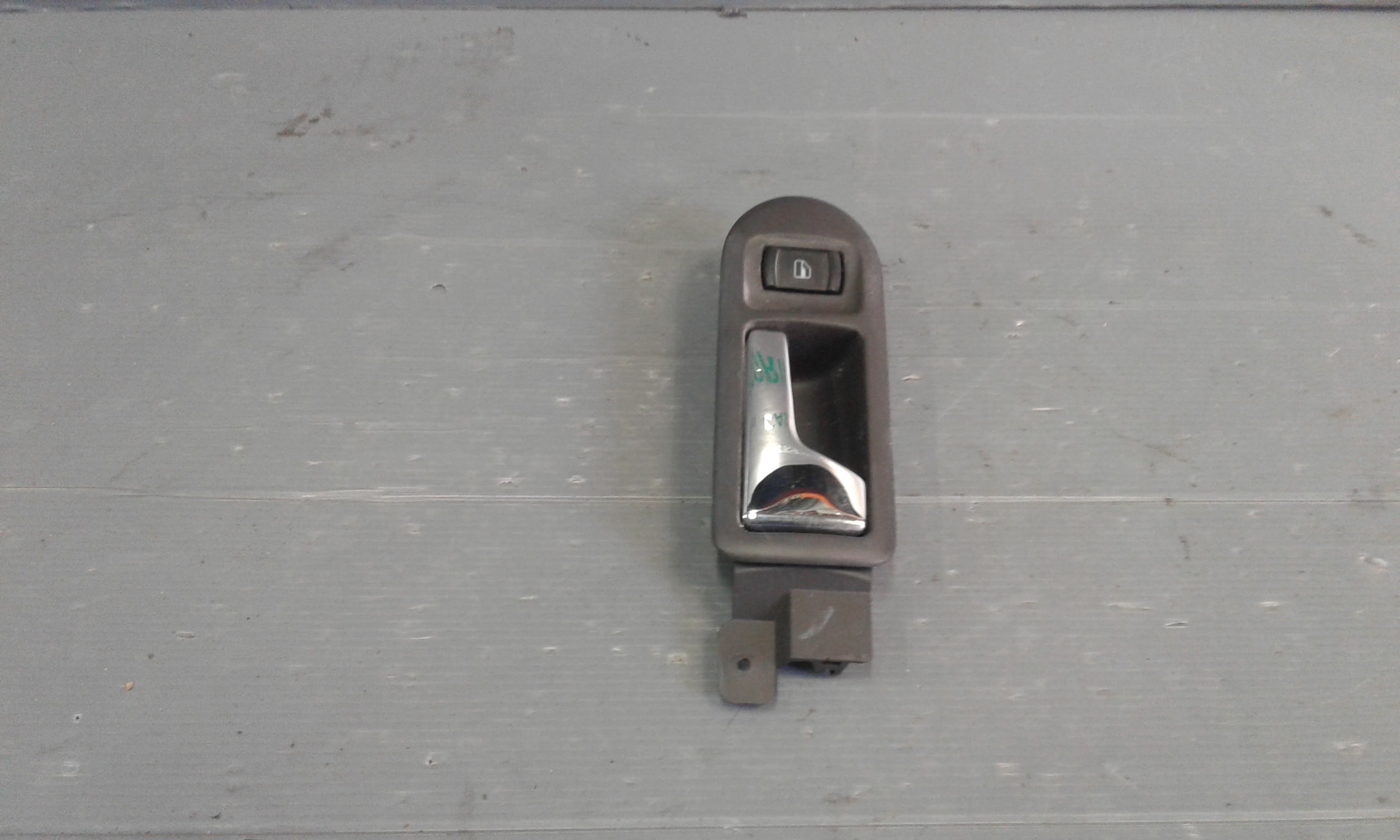 Maniglia interna anteriore Sinistra VOLKSWAGEN Passat Berlina 3 Serie