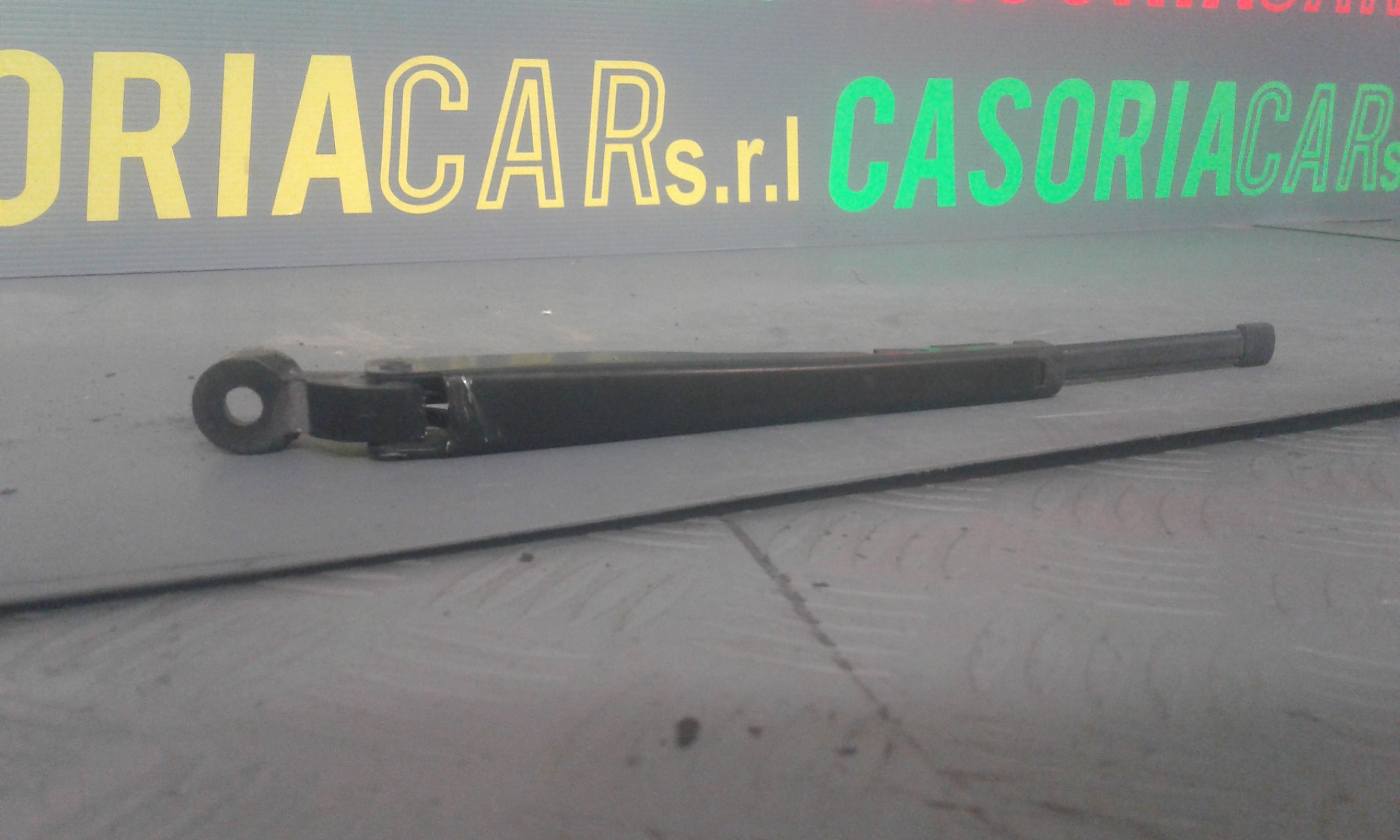 Braccio tergi posteriore MERCEDES Classe A W176 5 Serie