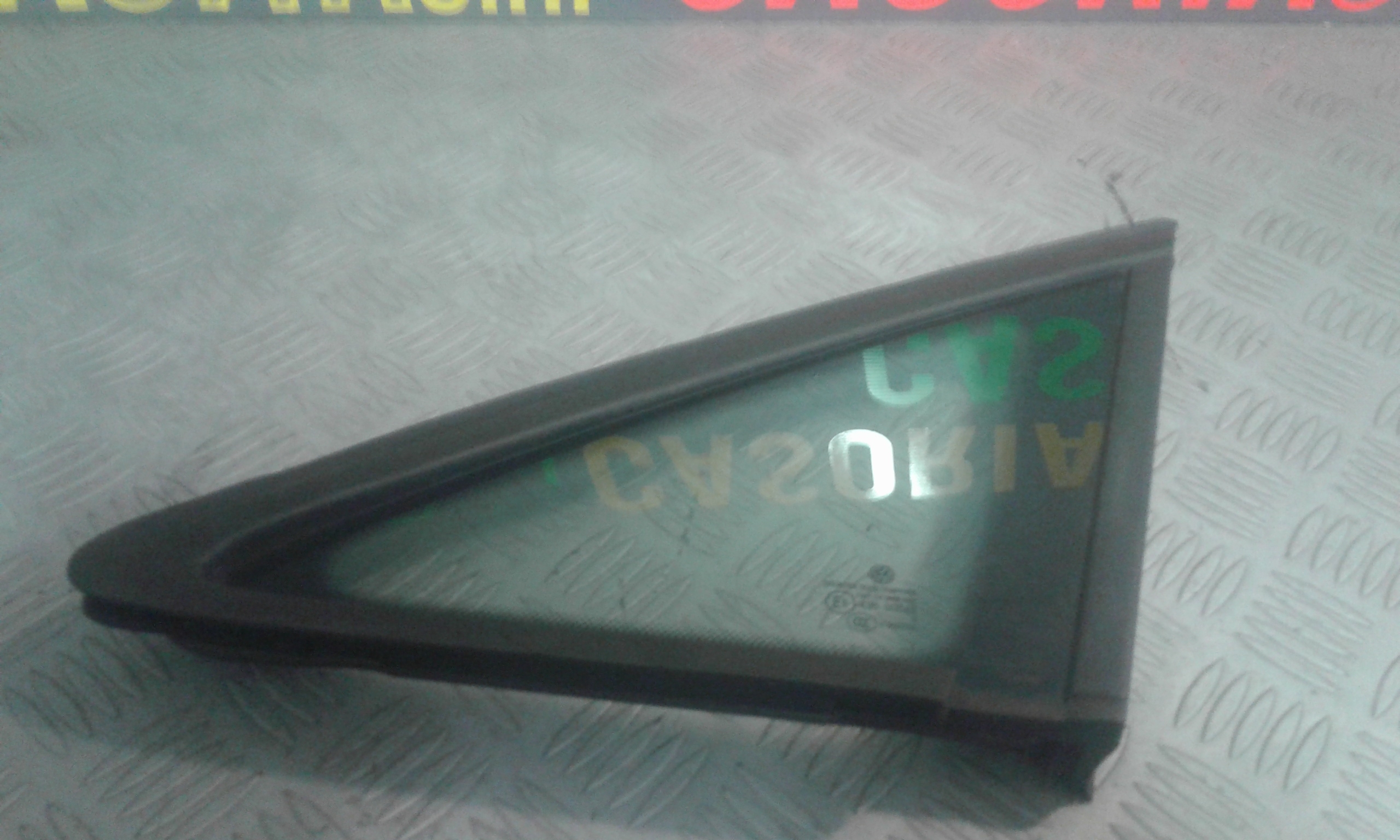 Vetro Fisso Laterale Sinistro VOLKSWAGEN Touran 3 Serie