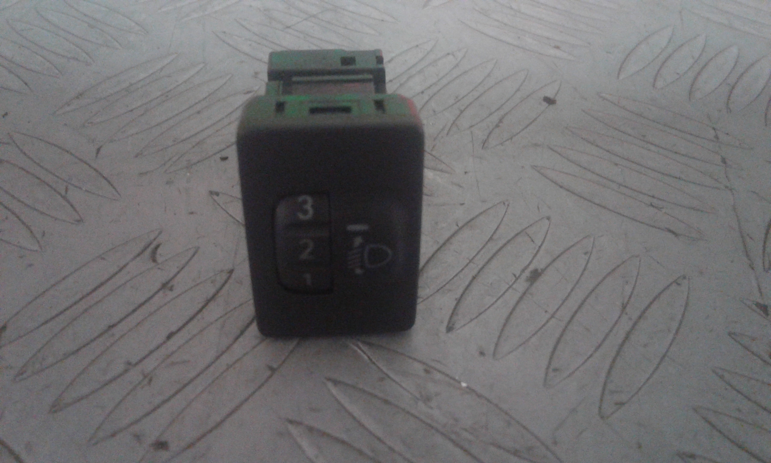 Regolatore Fari TOYOTA IQ 1 Serie