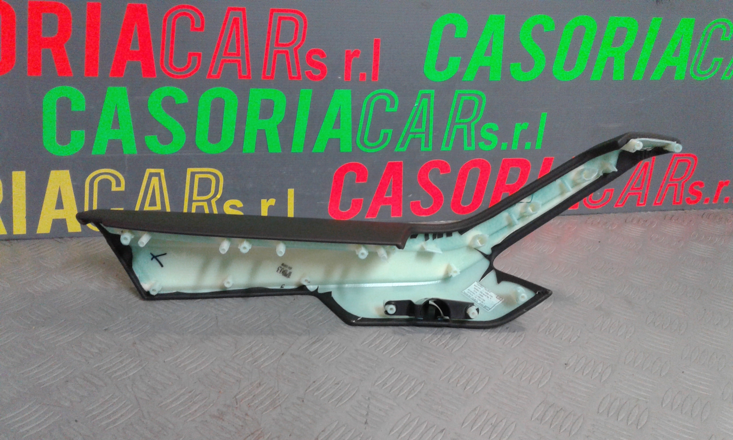 Maniglione interno POST DX passeggero VOLKSWAGEN Passat Berlina 5 Serie