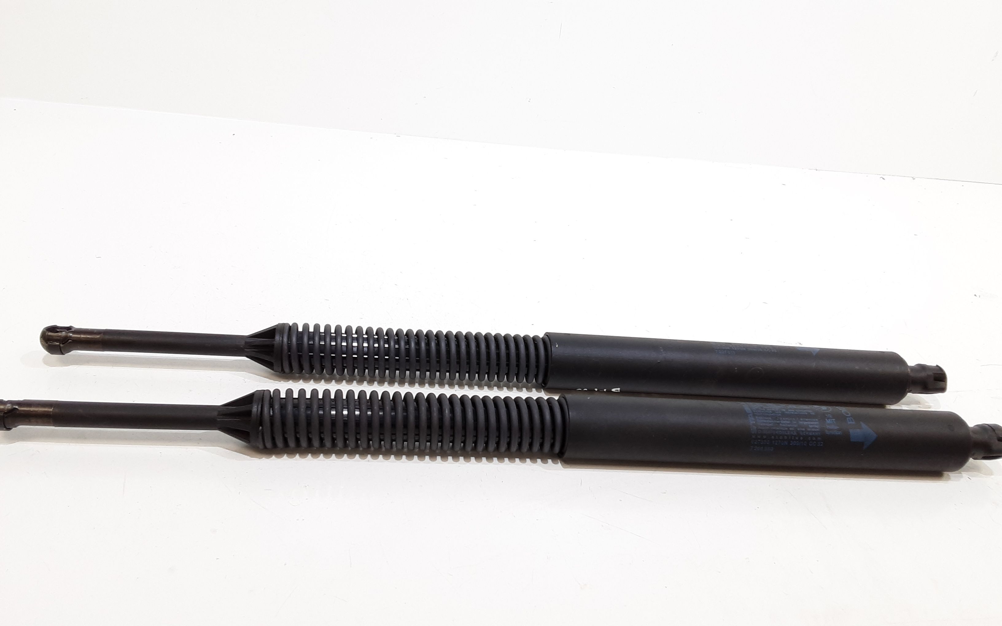 Pistoncini cofano Post. BMW Serie 5 F10