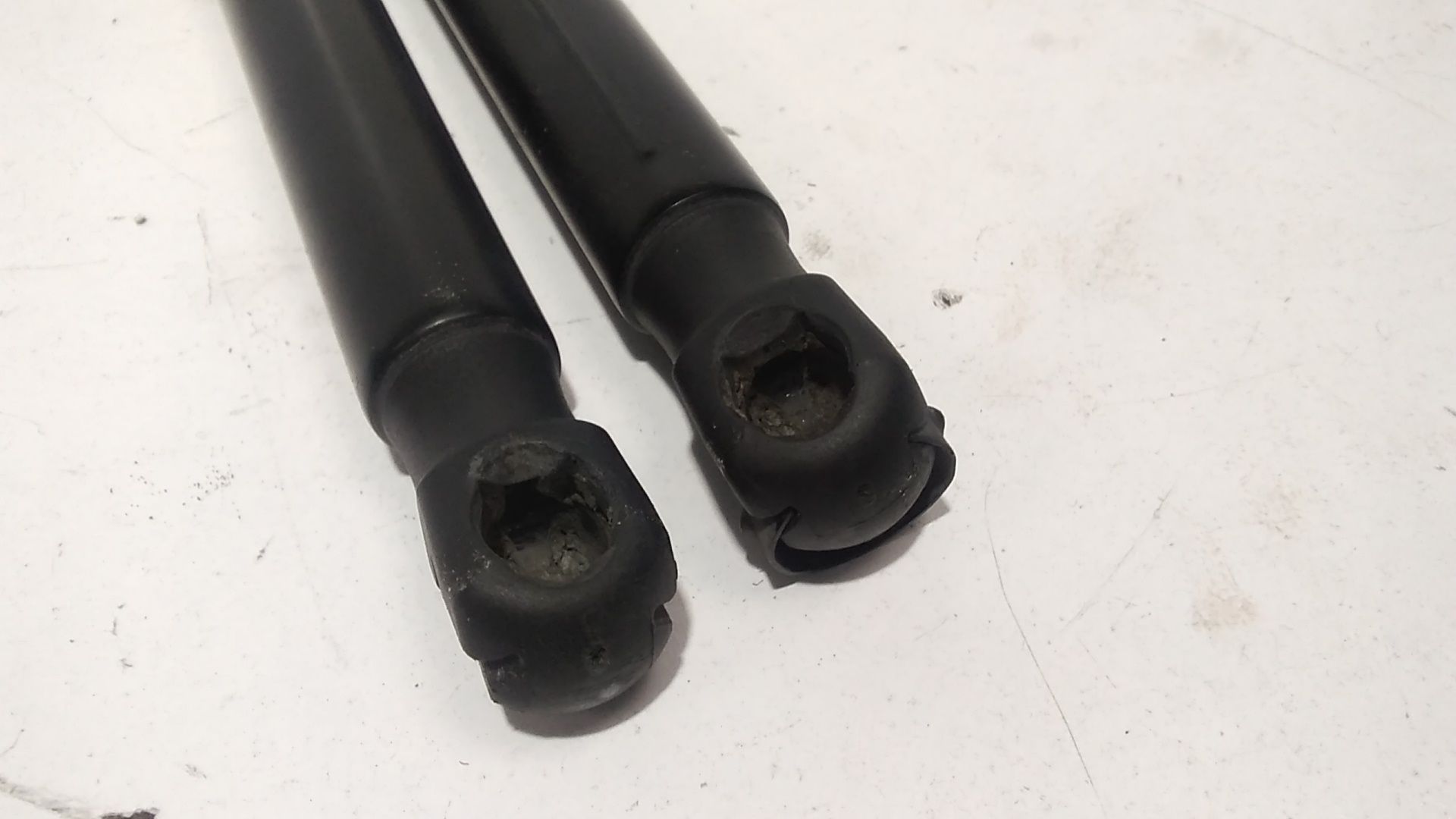 Pistoncini cofano Post. FIAT 500 L 1  Serie