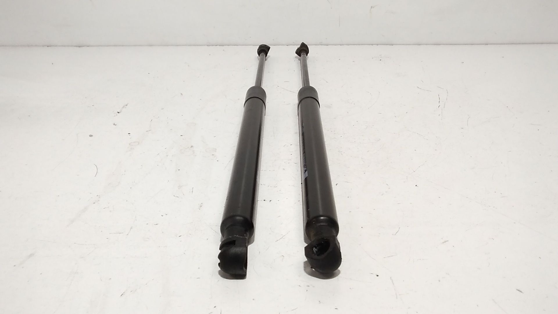 Pistoncini cofano Post. RENAULT Clio Serie IV (12>19)