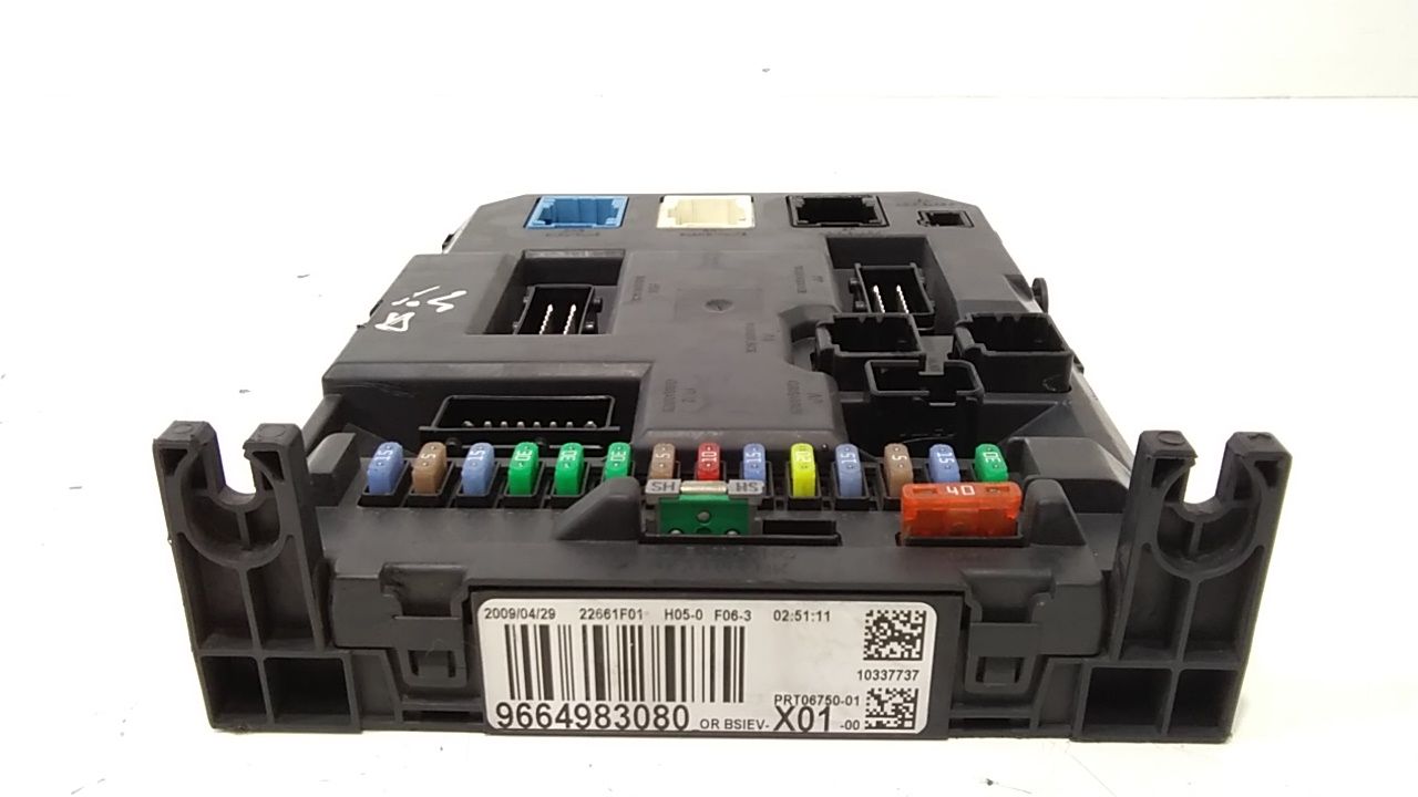 Centralina porta fusibili PEUGEOT 207 1 Serie