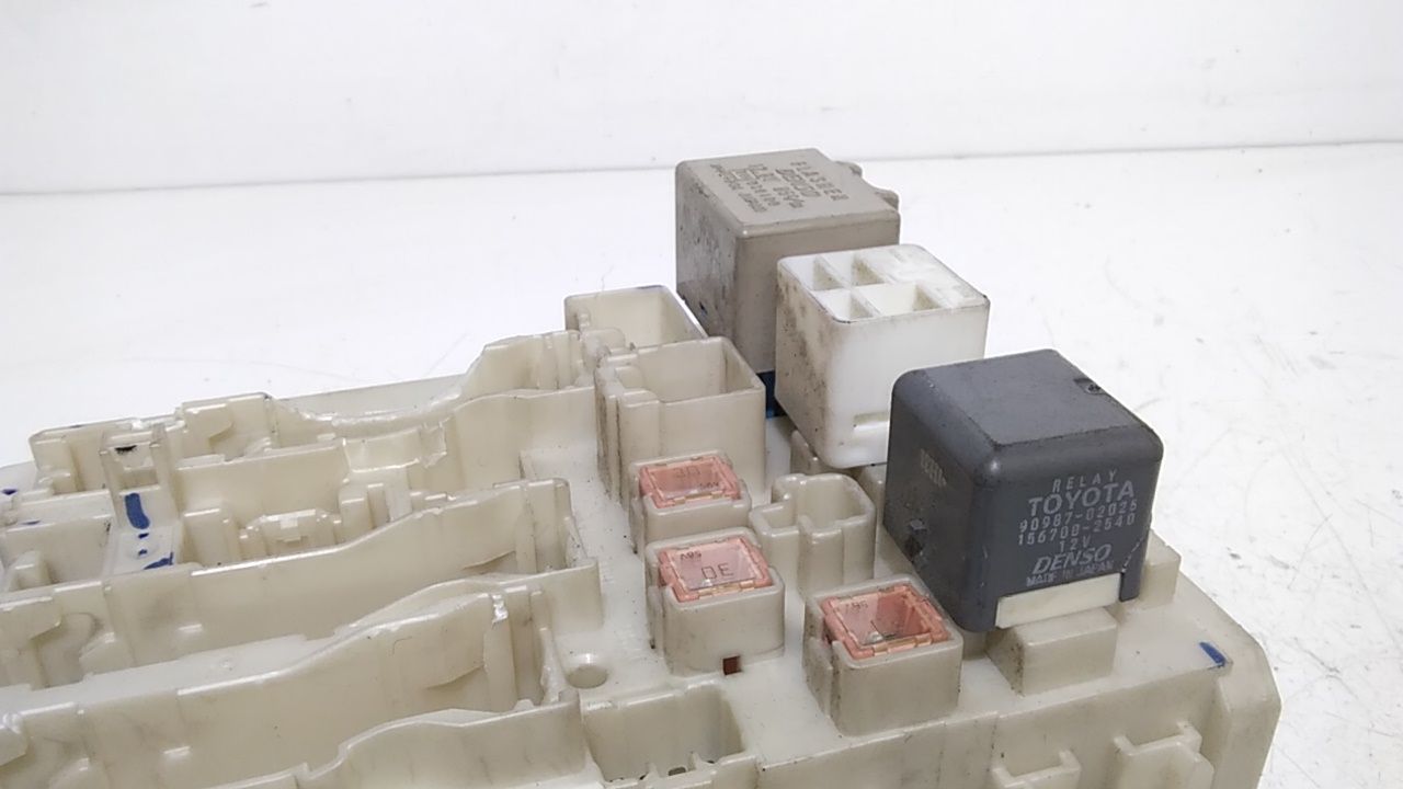 Centralina Porta Fusibili TOYOTA Rav4 4 Serie