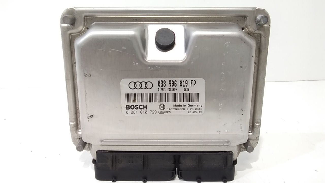 Centralina motore AUDI A4 Avant (8E)