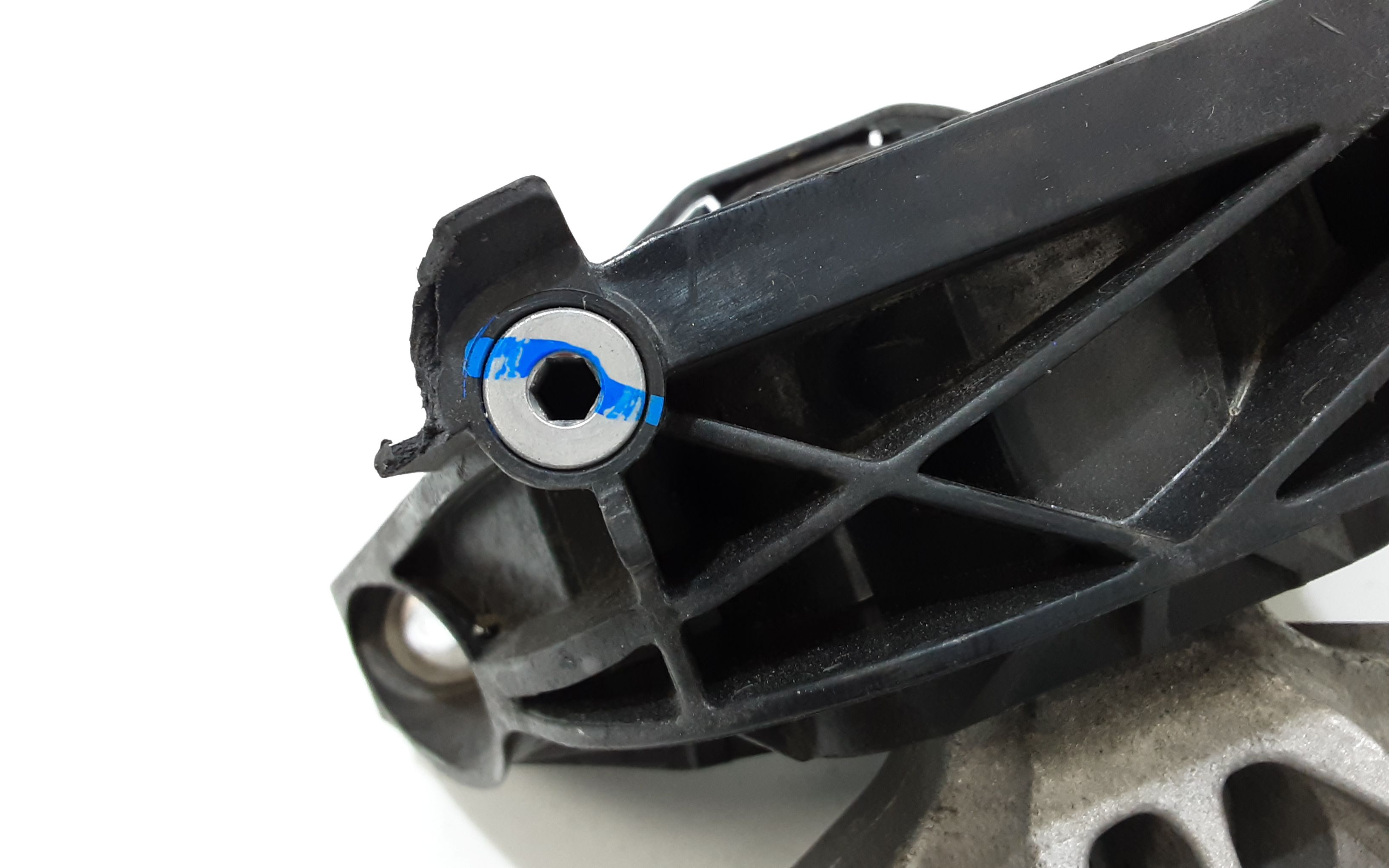 Supporto motore PEUGEOT 3008 GT Line (17>)