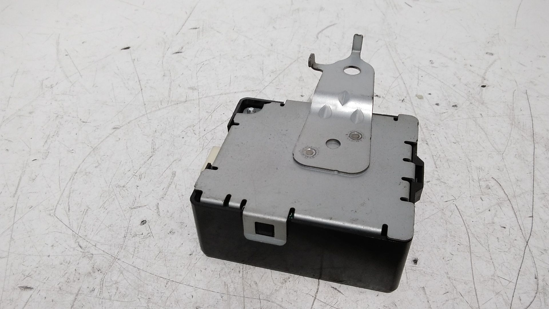 Centralina rele candeletta TOYOTA IQ 1 Serie