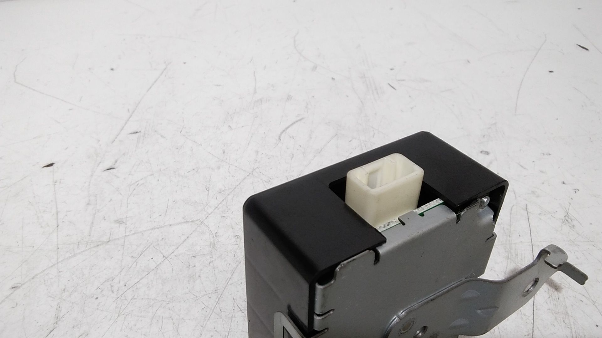 Centralina rele candeletta TOYOTA IQ 1 Serie