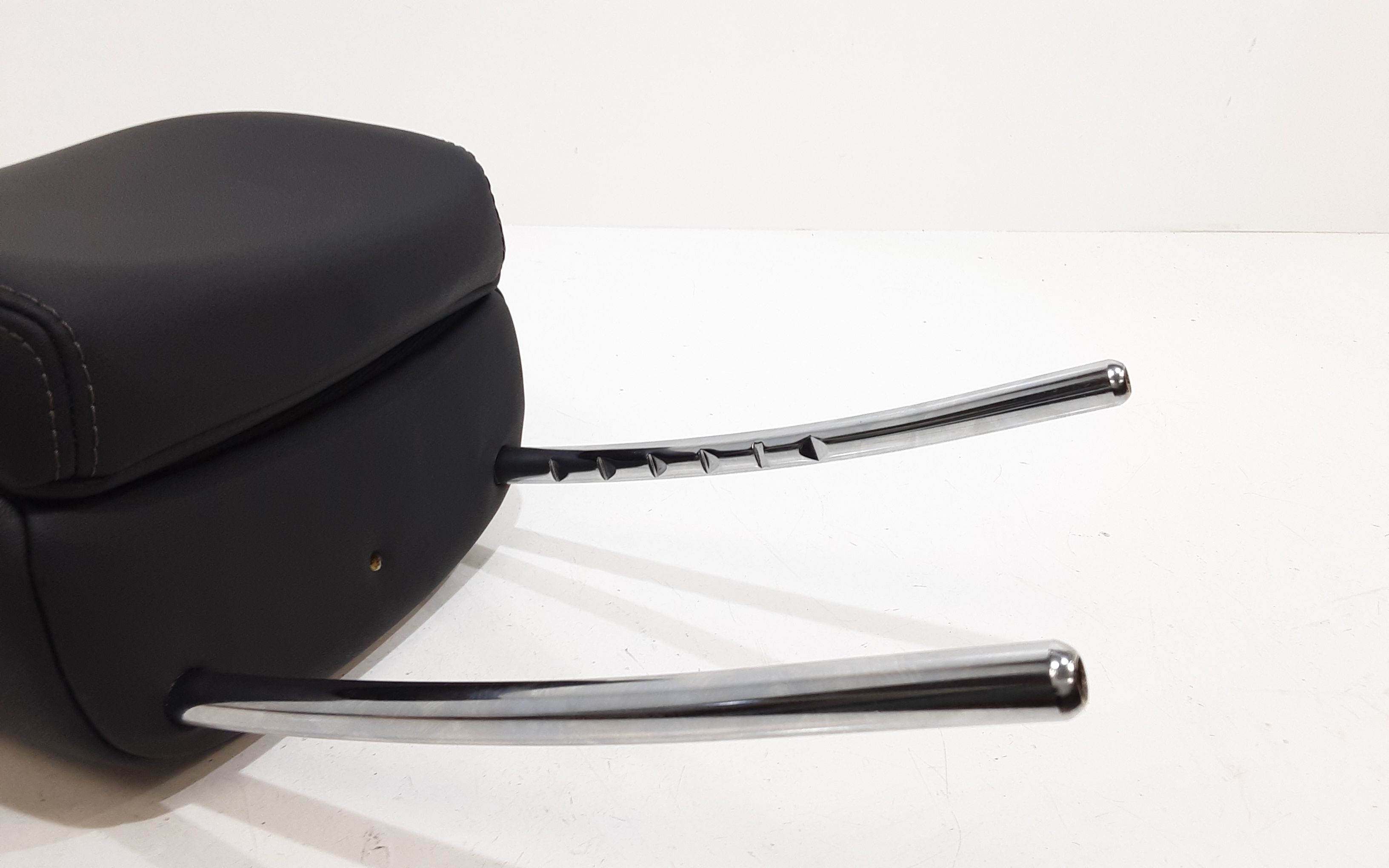 Poggiatesta anteriore sx guida PEUGEOT 3008 Serie (09>16)