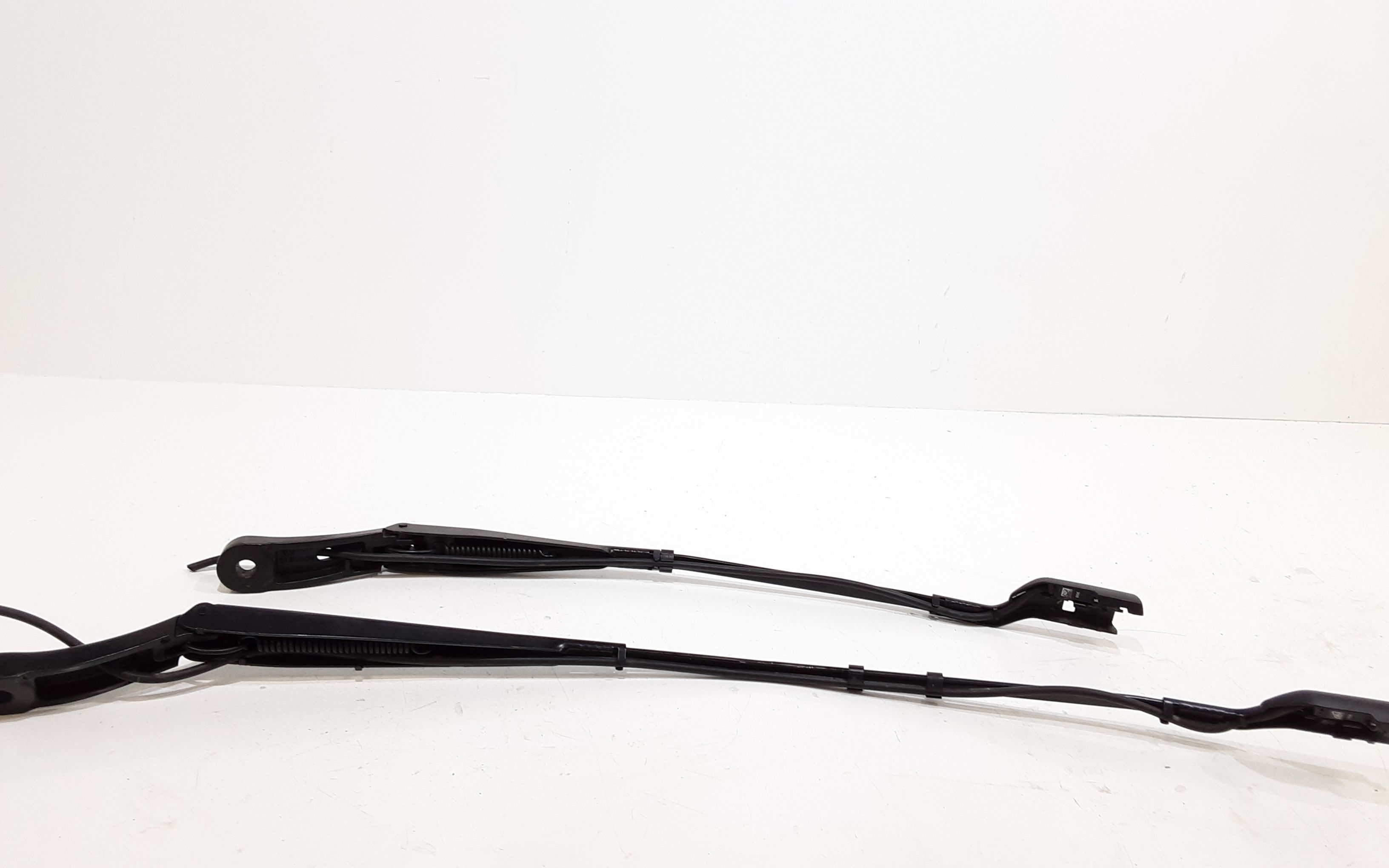 Bracci Tergi ant. PEUGEOT 3008 GT Line (17>)