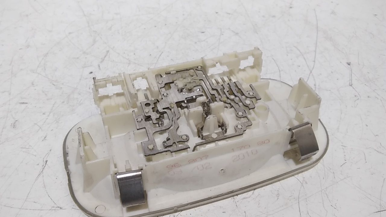 Luce di cortesia anteriore PEUGEOT 207 1 Serie