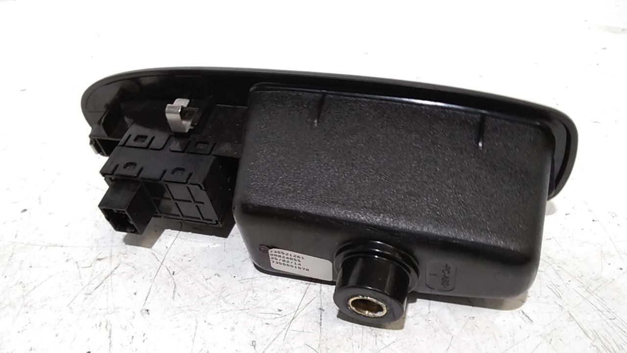 Pulsantiera Posteriore Sinistra FIAT 500 L 1  Serie