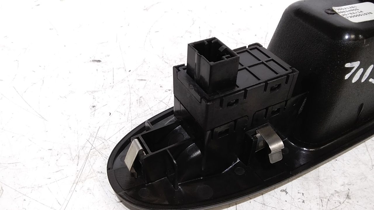 Pulsantiera Posteriore Sinistra FIAT 500 L 1  Serie