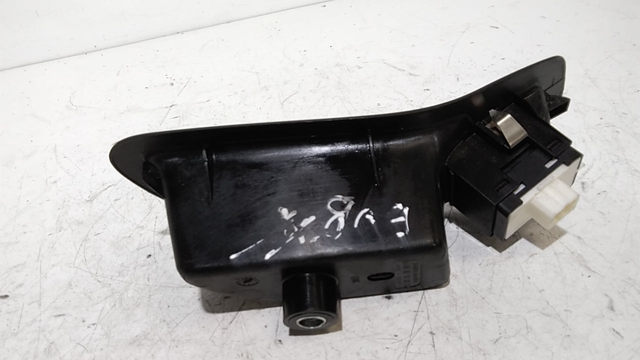 Pulsantiera Posteriore Destra FIAT 500 X 1 Serie