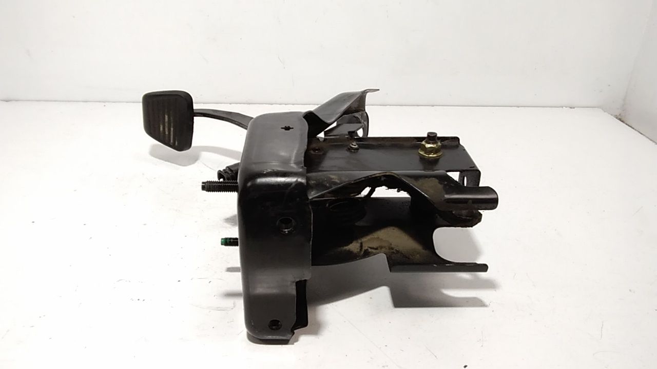 Pedale frizione ISUZU NPR Serie (03>)