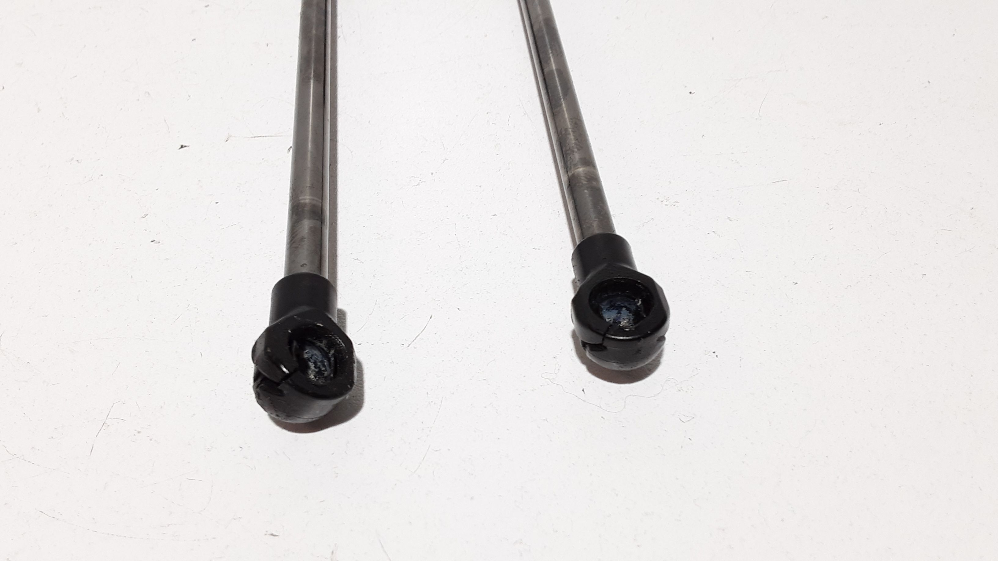 Pistoncini cofano Post. FIAT Panda 3 Serie