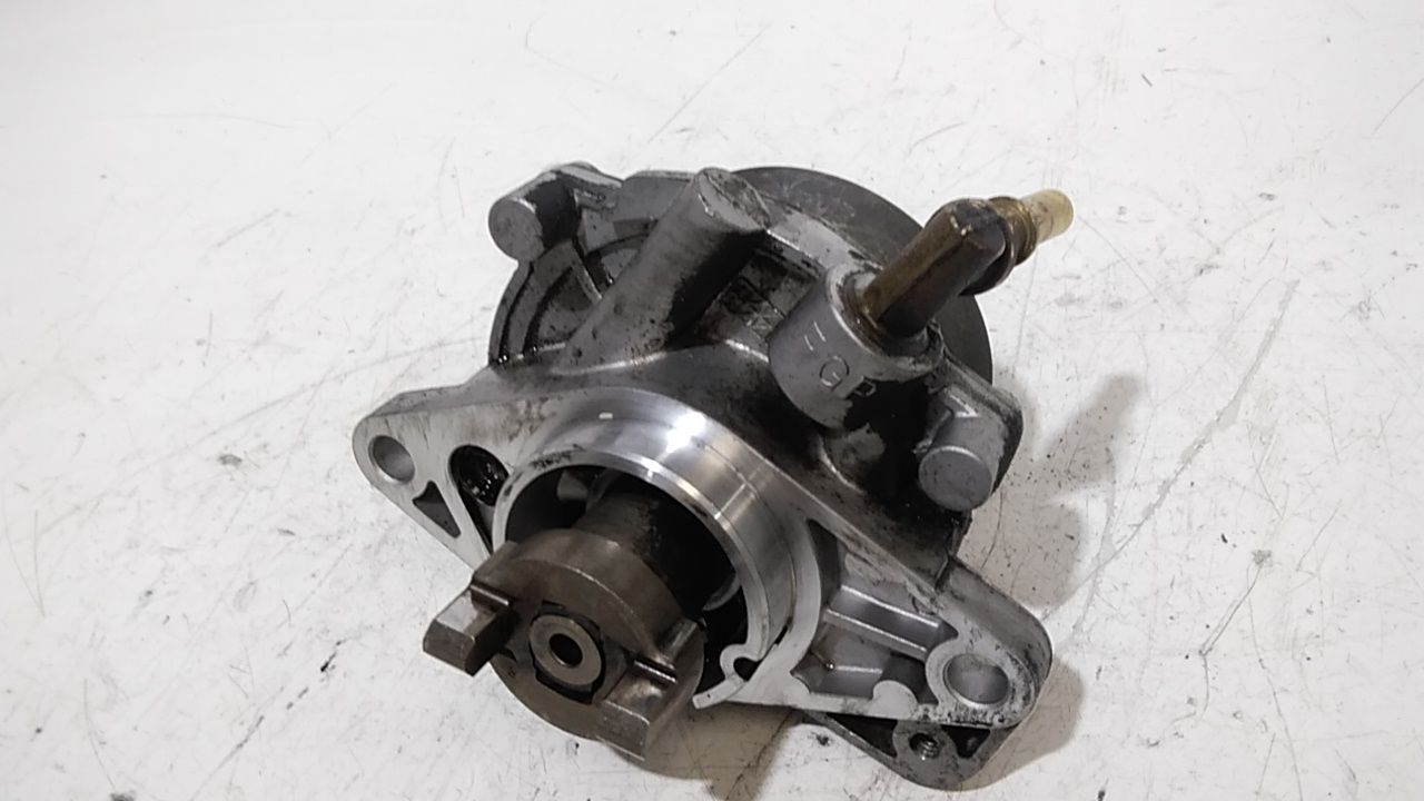 Pompa a vuoto OPEL Corsa D 3P 1 Serie