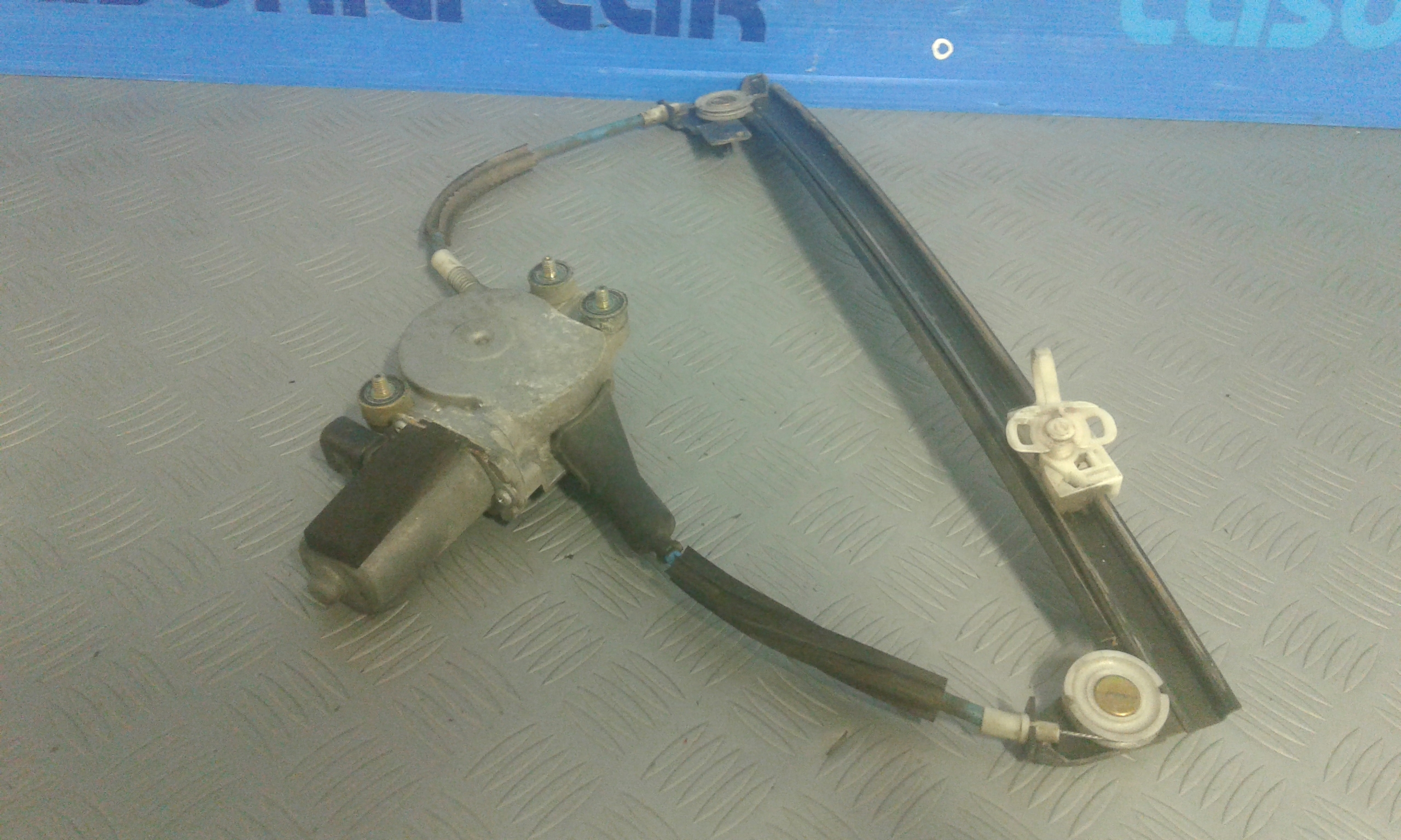 Cremagliera anteriore sinistra Guida ALFA ROMEO 147 1  Serie