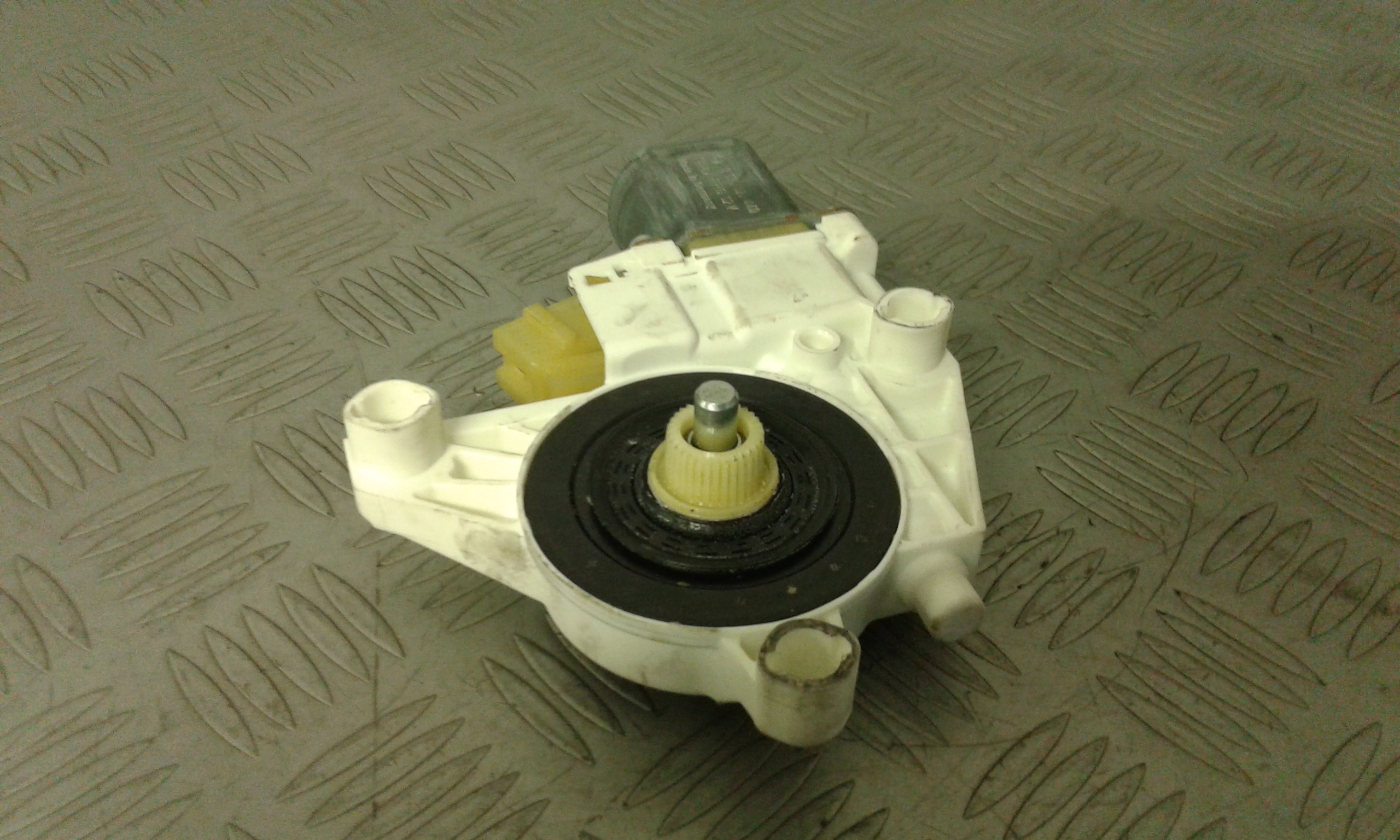 Motorino Alzavetro anteriore destra MERCEDES Classe C Berlina W204