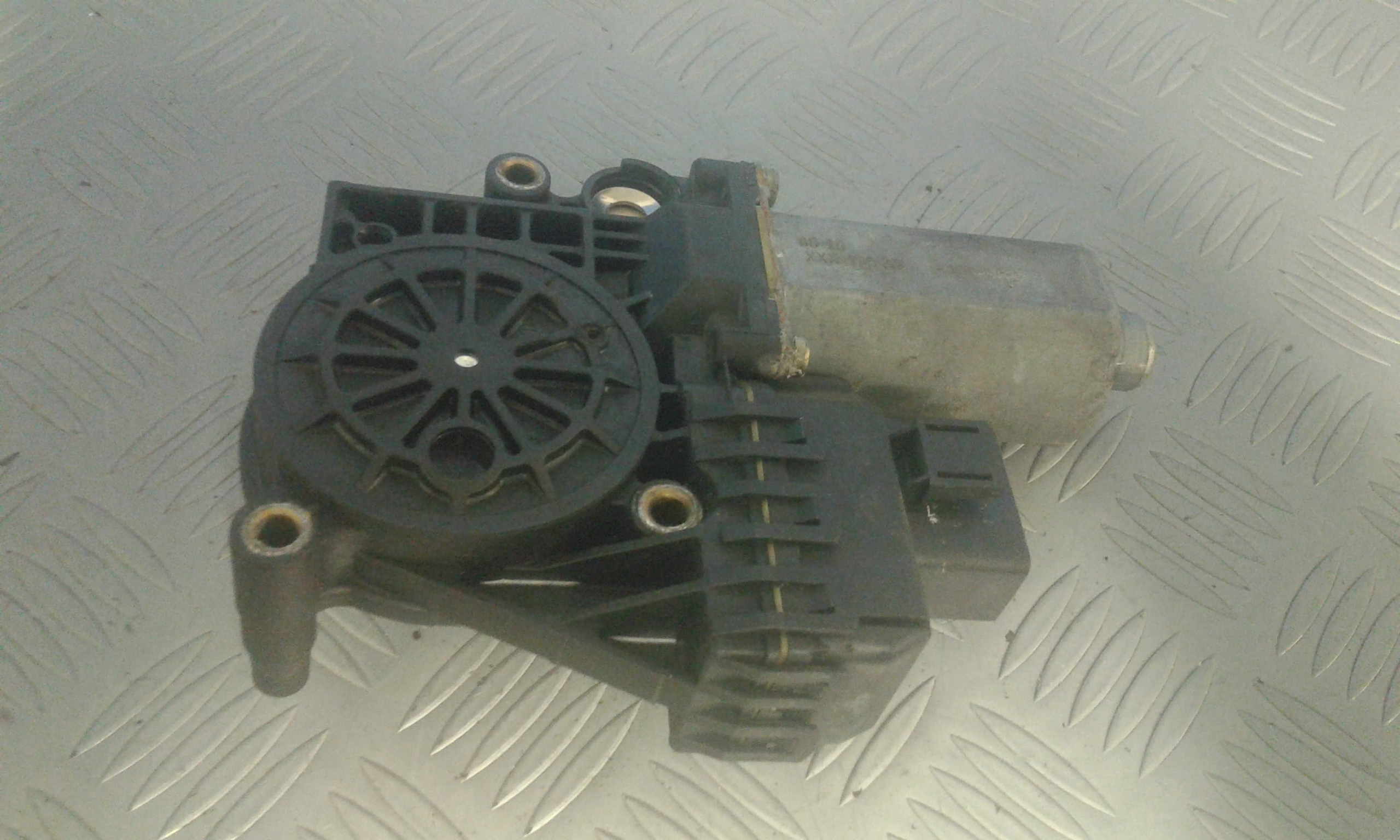 Motorino Alzavetro anteriore destra AUDI A6 Avant 2 Serie