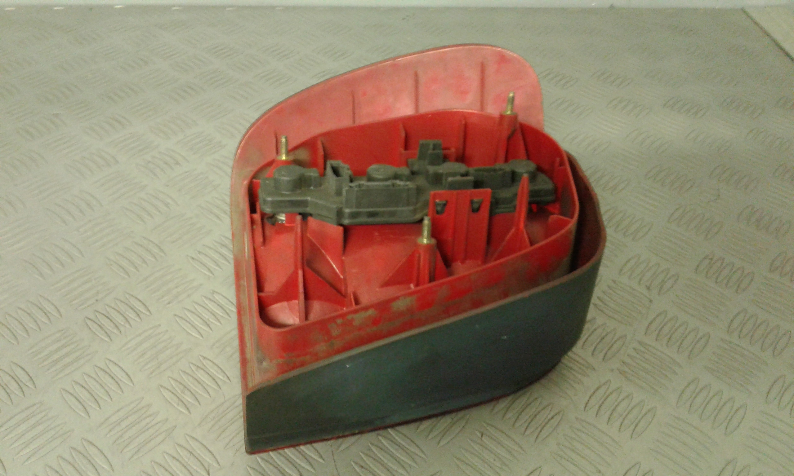 Stop posteriore Destro Passeggero VOLKSWAGEN Polo 3 Serie