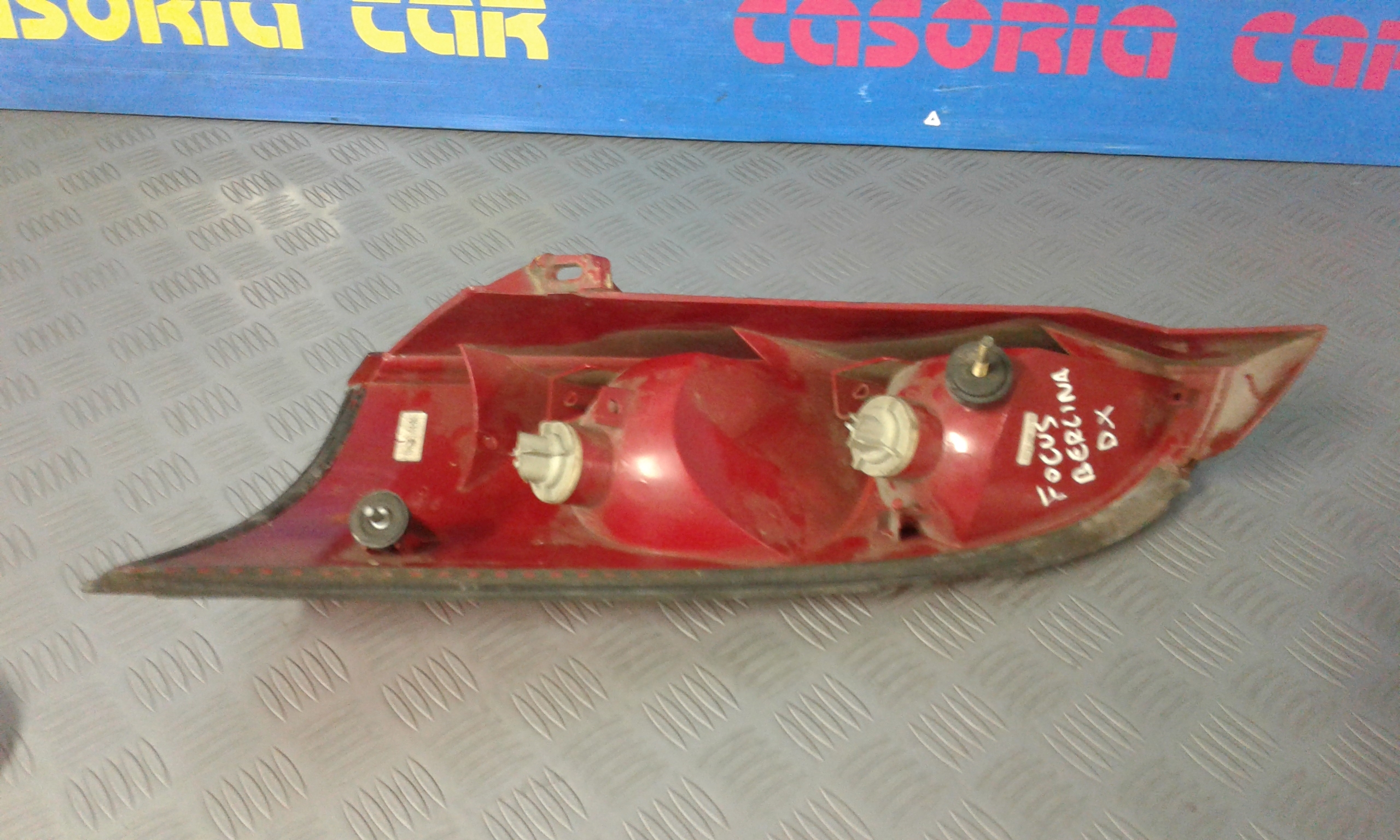 Stop posteriore Destro Passeggero FORD Focus Berlina 1 Serie