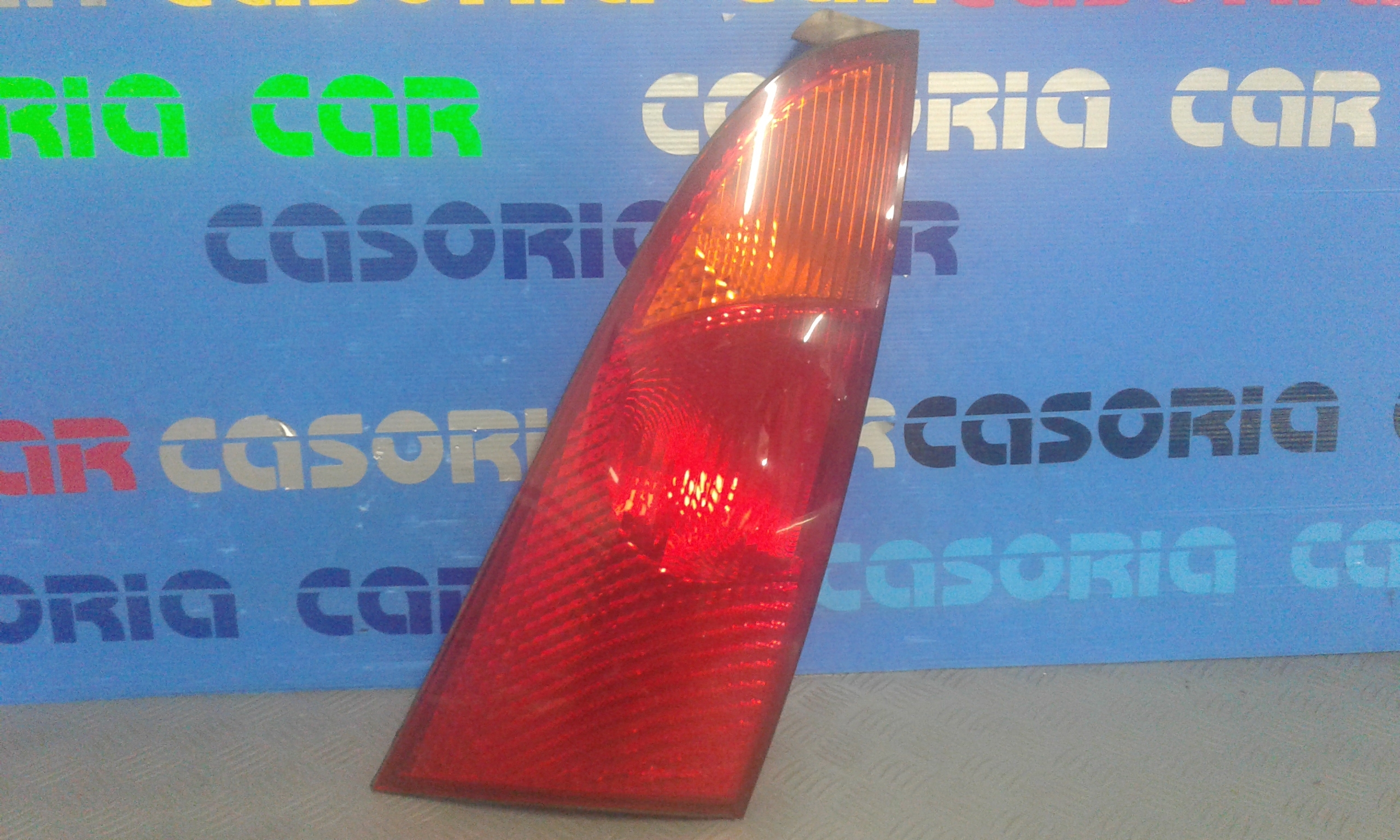 Stop posteriore Destro Passeggero FORD Focus Berlina 1 Serie