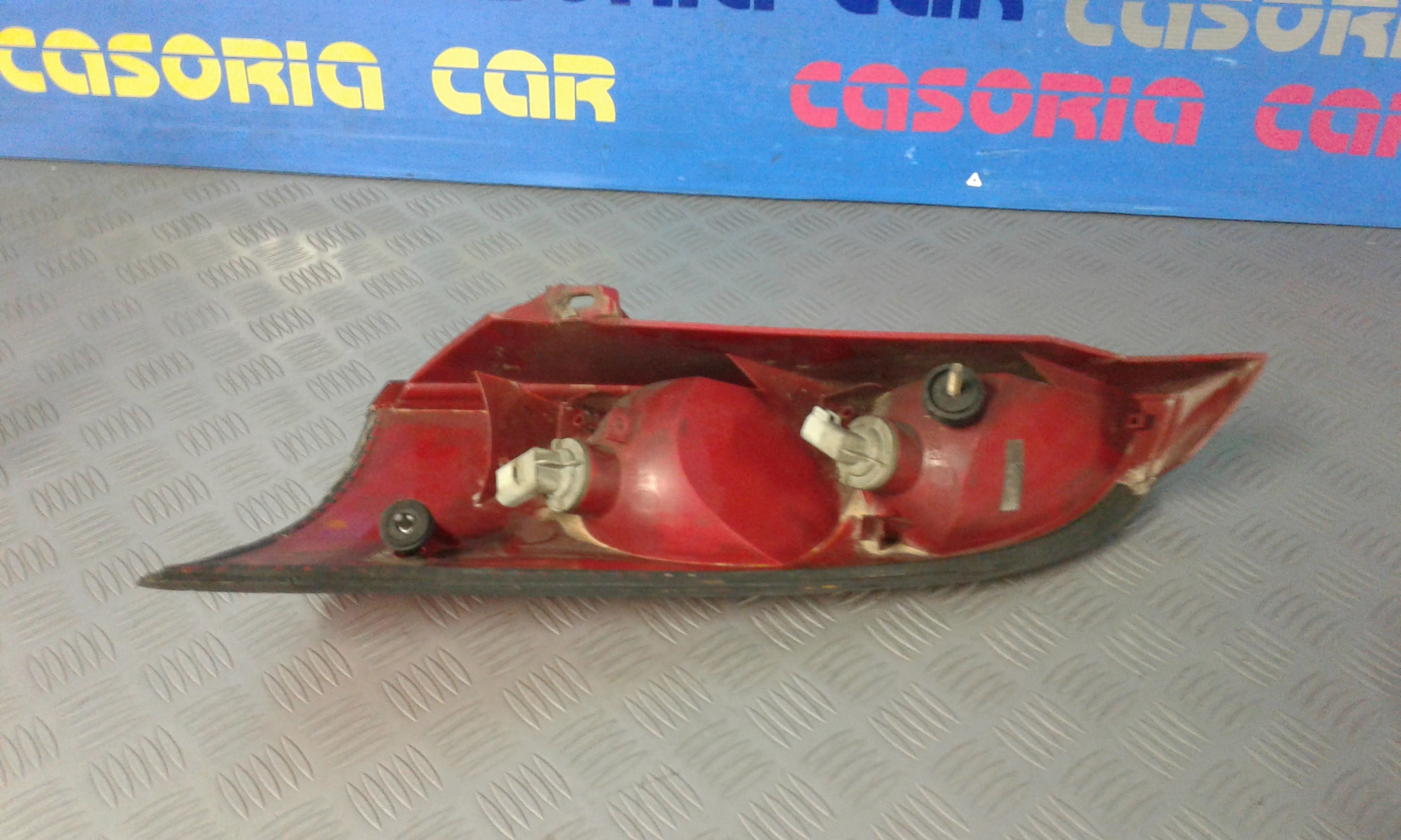 Stop posteriore Destro Passeggero FORD Focus Berlina 1 Serie