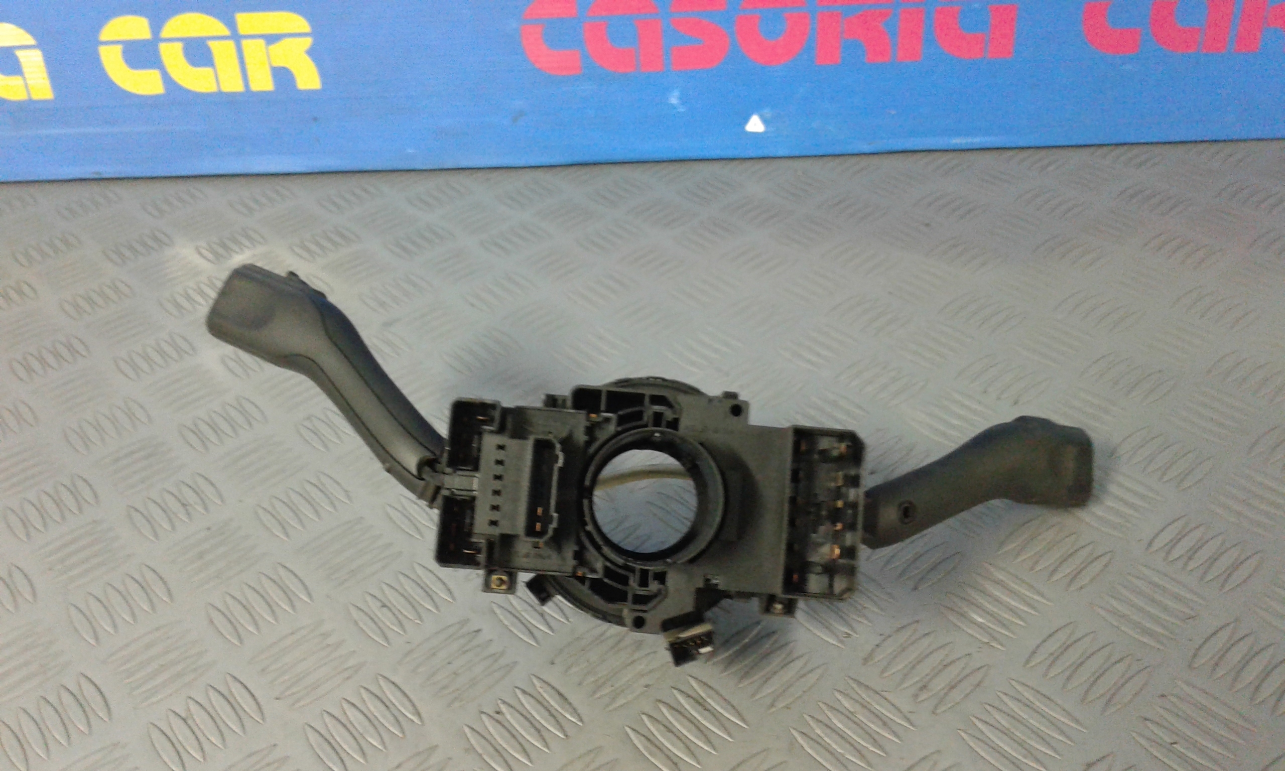 Devioluci VOLKSWAGEN Golf 4 Berlina